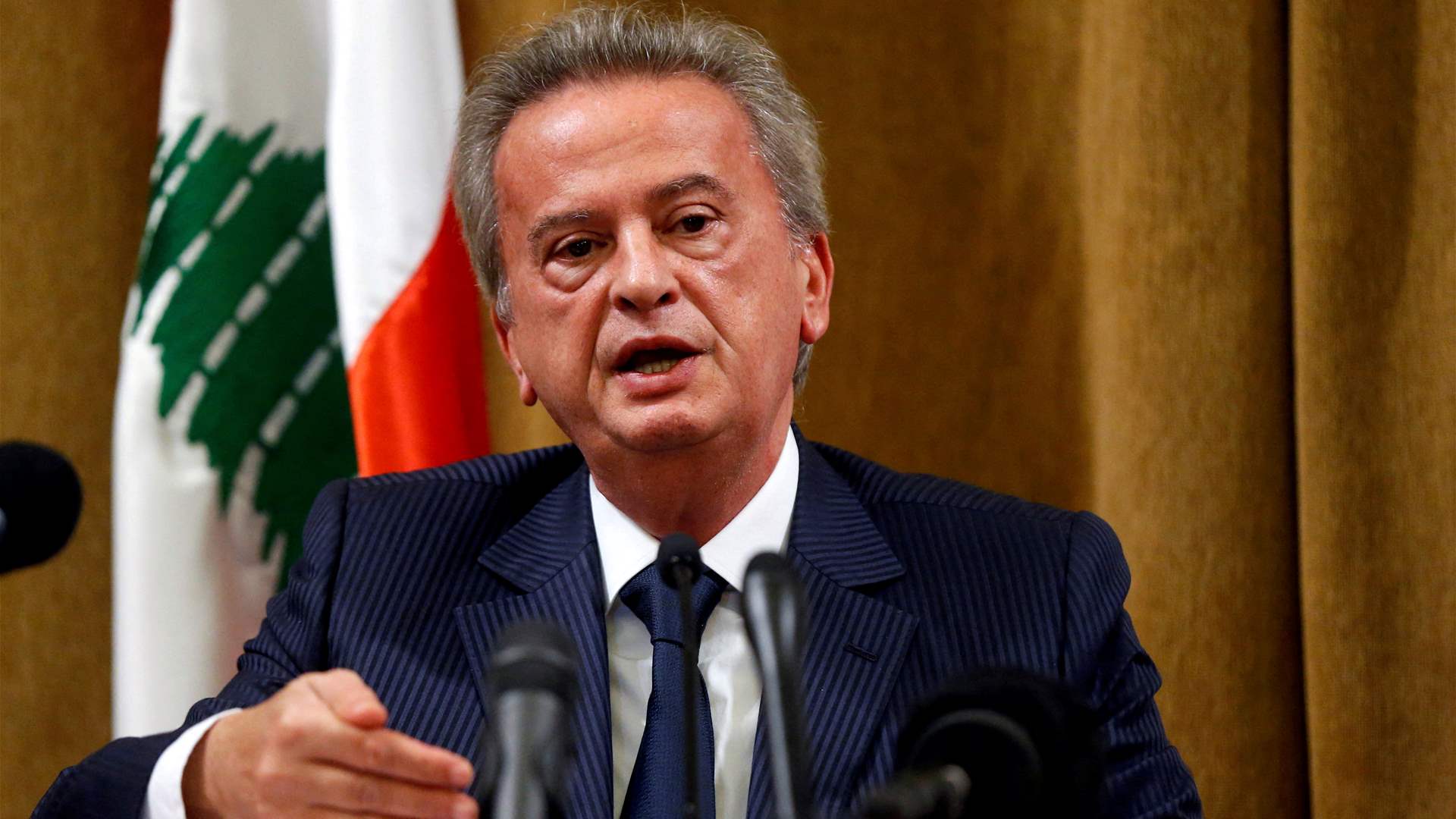 Salameh rejects Berri and Mikati&#39;s request to resign