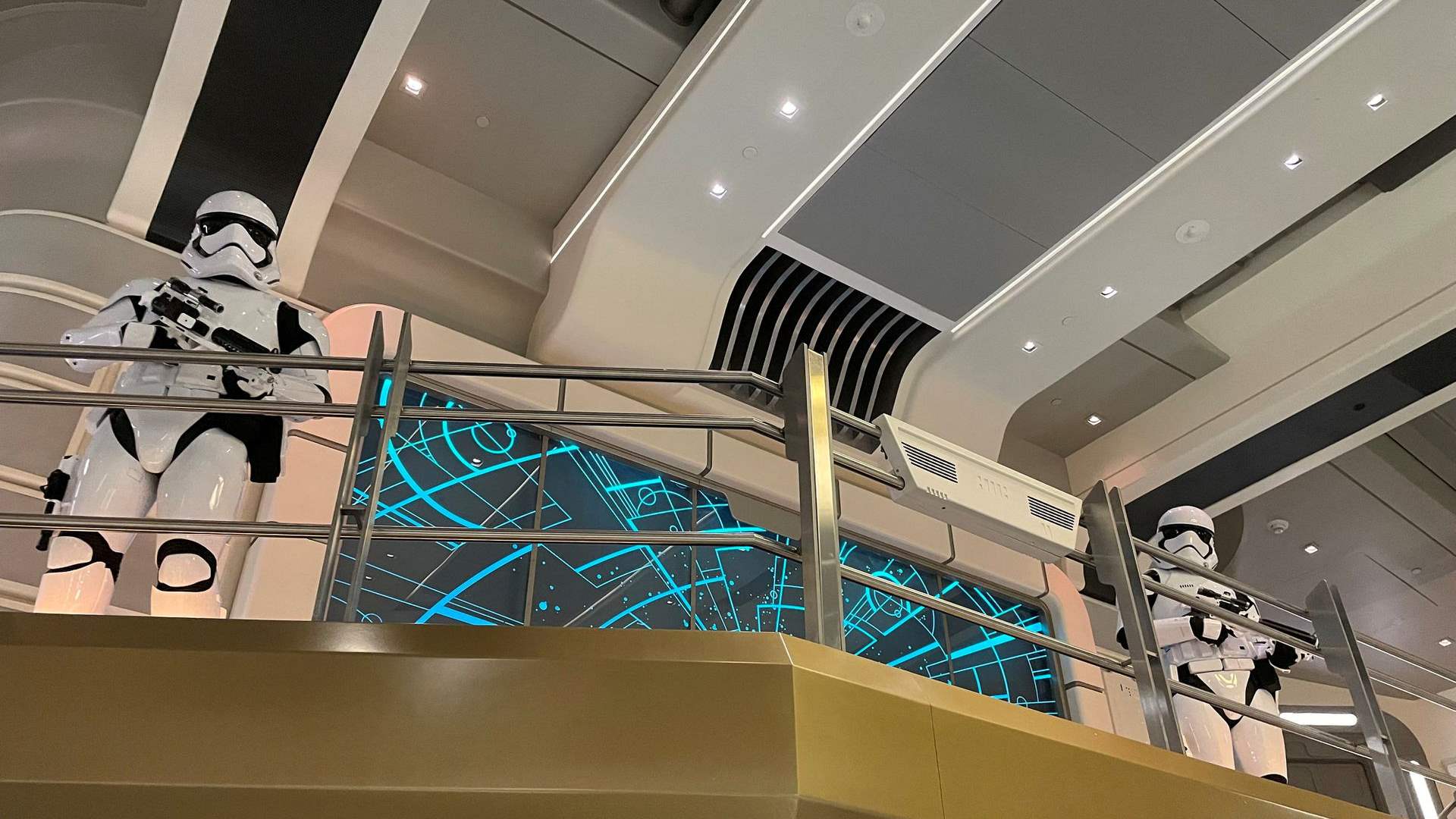 Disney to close Star Wars hotel that opened in Florida last year