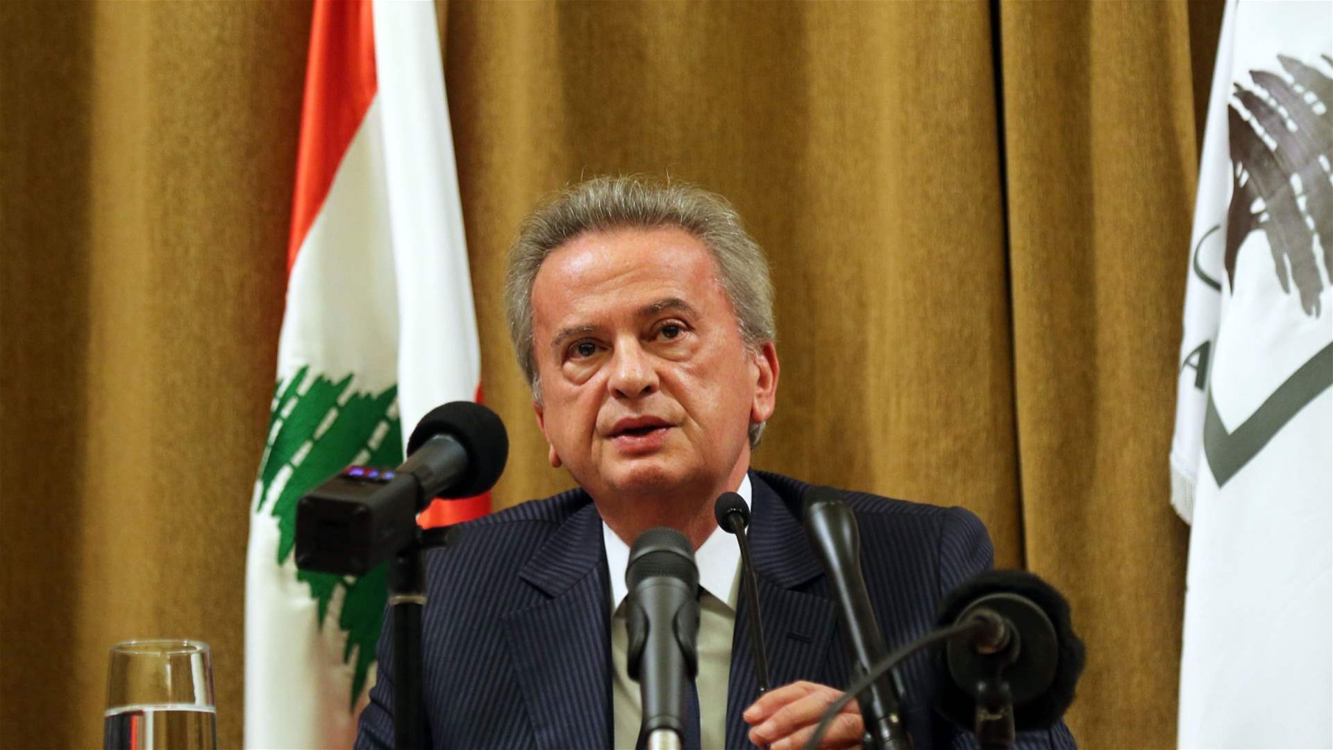 Lebanon&#39;s Interior Minister calls for Riad Salameh to step down