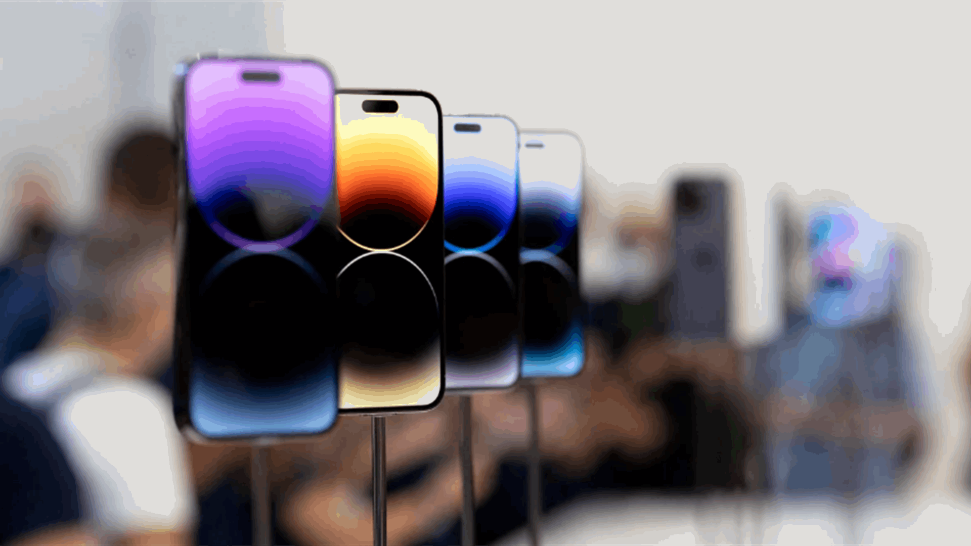 Apple releases iOS 16.5 with a new sports tab in Apple News