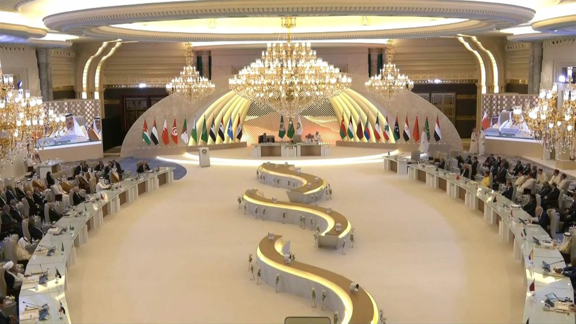على مستوى القادة.. انطلاق القمة العربية في جدة