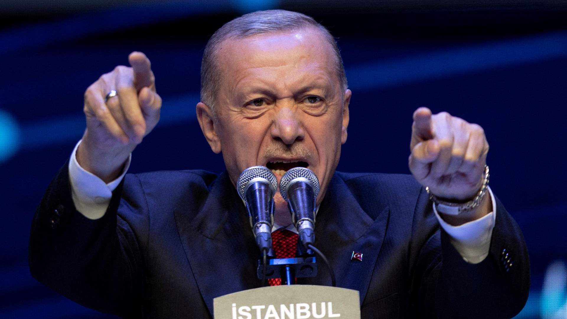 Turks abroad begin voting in presidential election runoff