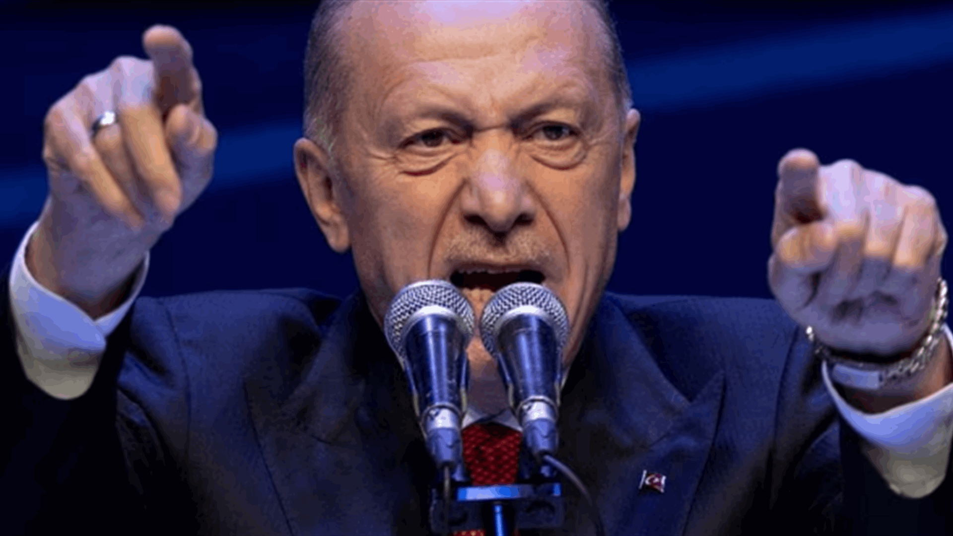 Turks abroad begin voting in presidential election runoff