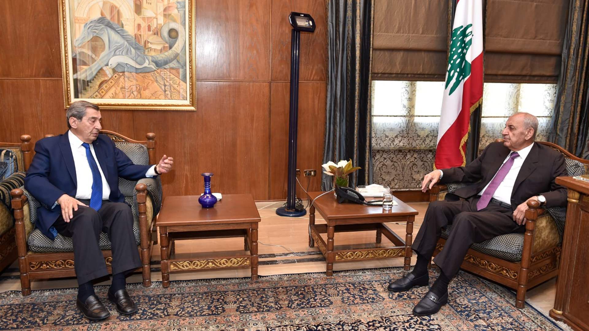 الفرزلي التقى بري: لا يجوز تعيين حاكم لمصرف لبنان إلا بعد إنتخاب رئيس للجمهورية