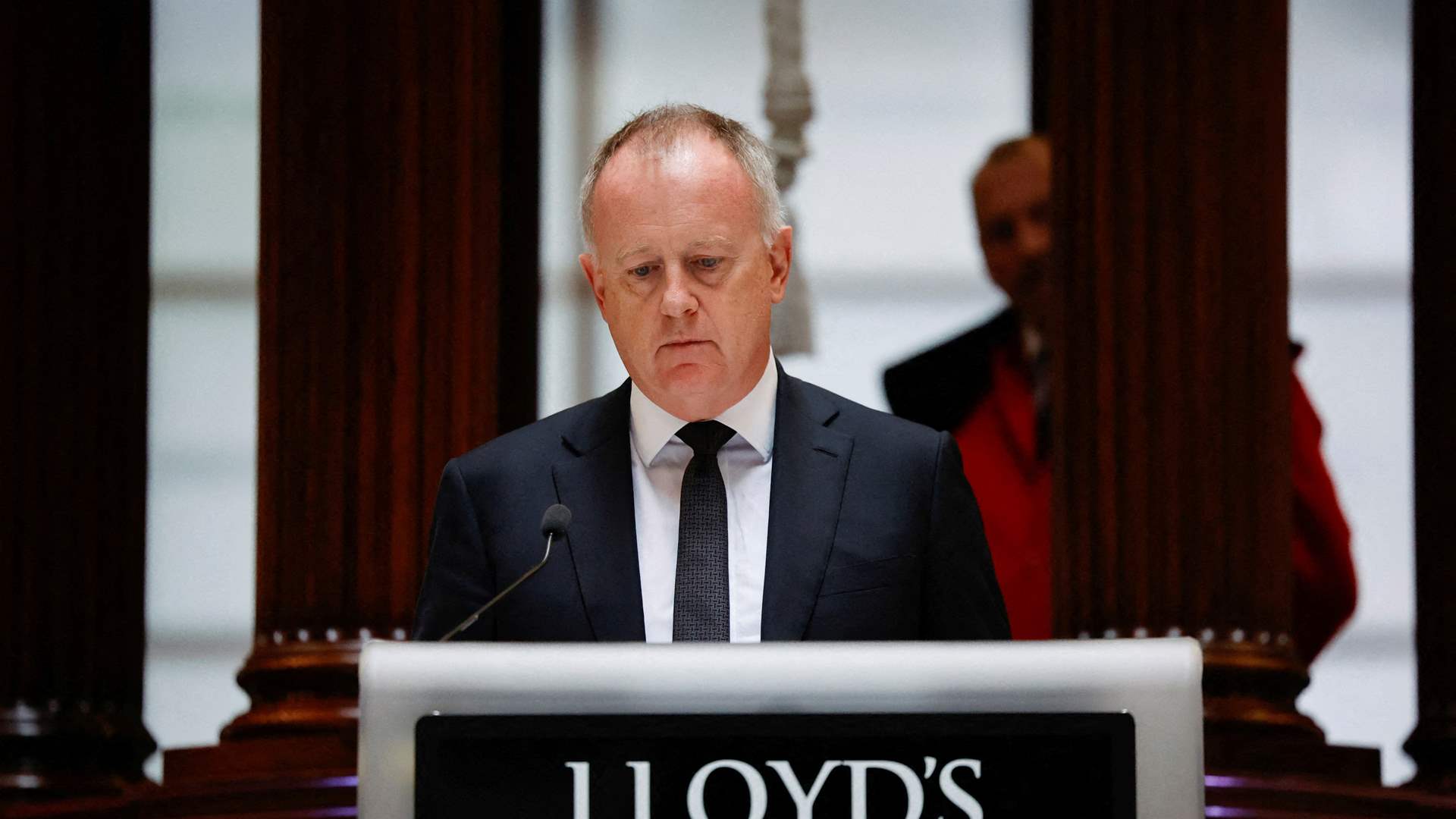 Lloyd&#39;s of London boss calls for UN climate alliance rules rethink