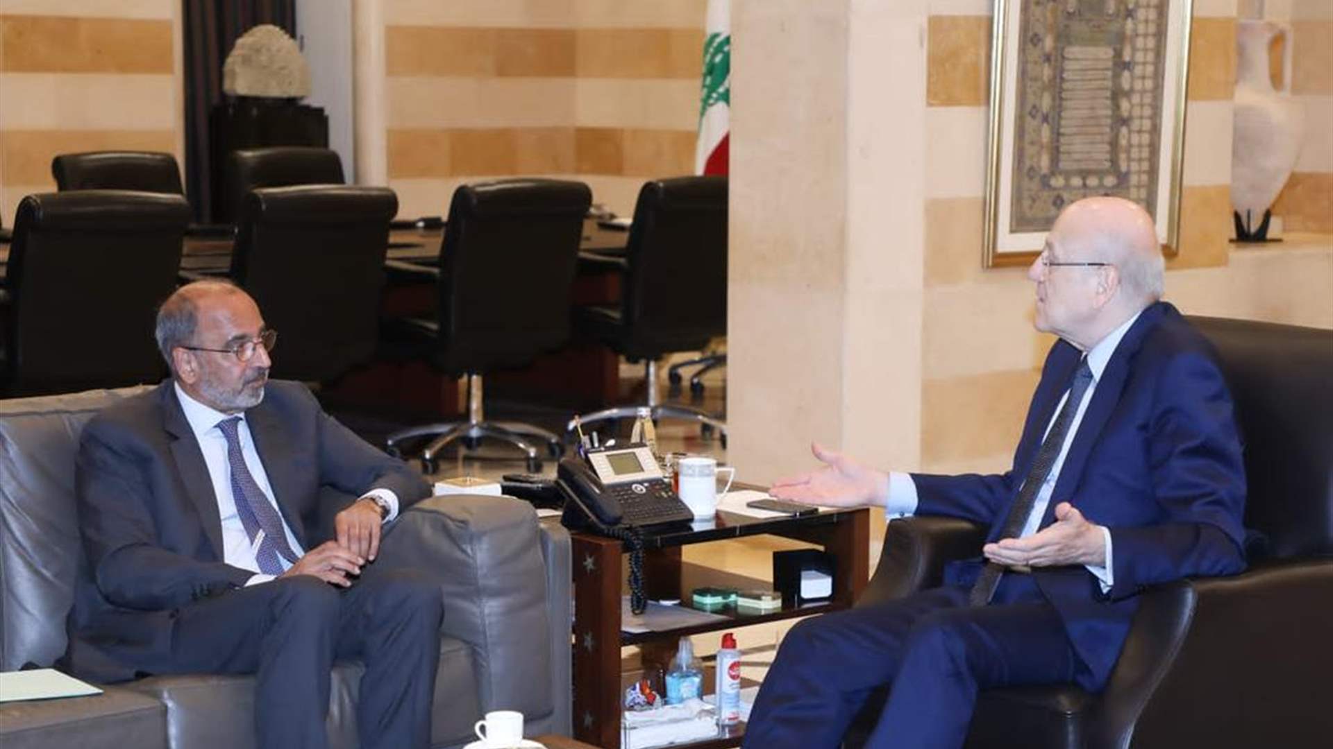 PM Mikati meets Imran Riza, discuss aid for Syrian refugees   