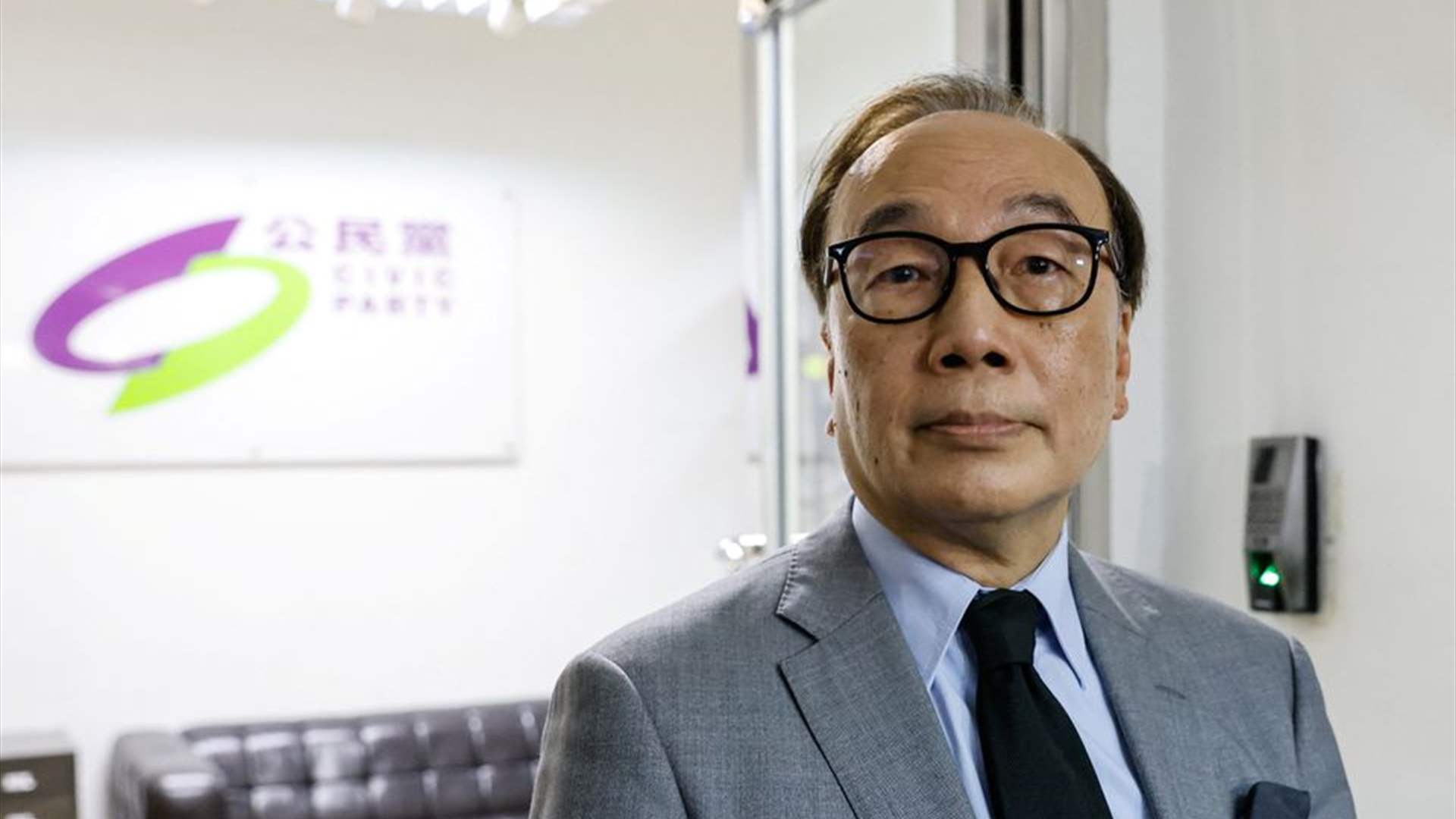 Major Hong Kong democratic party disbands amid China security clampdown