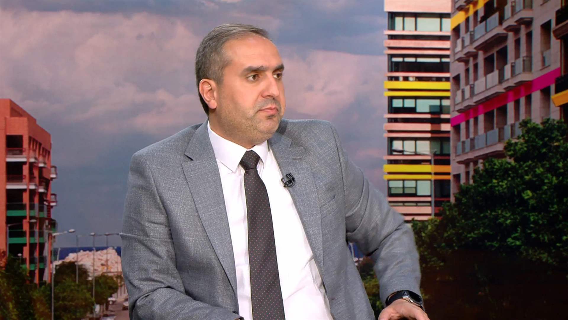 Nasser to LBCI: If Jumblatt considered leaving politics, politics will not leave him