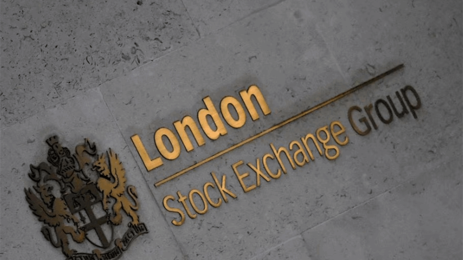 UK's FTSE 100 kicks off week on caution; WPP shines on AI partnership
