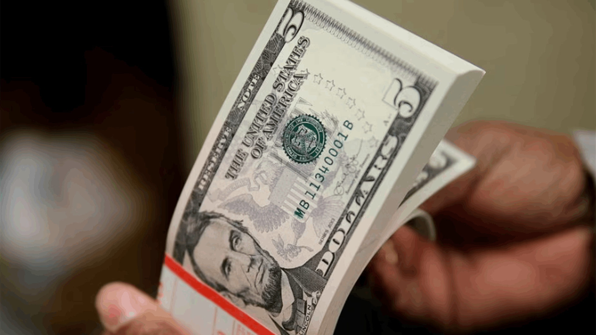 Dollar sags as chances grow for Fed 'skip', debt bill passes