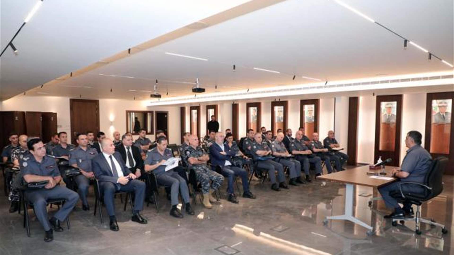 اجتماع أمني لوضع خطة أمنية شاملة في العاصمة بيروت خلال موسم الصيف