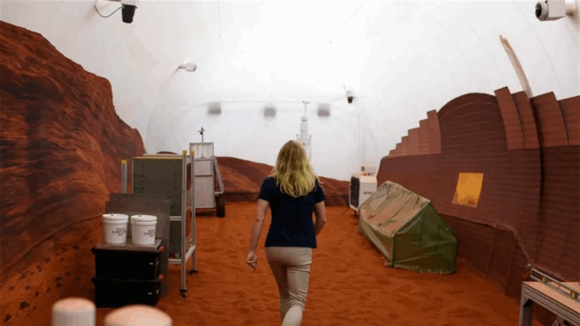 عالمة كندية تتحضر لتجربة الحياة على المريخ... من الأرض! 