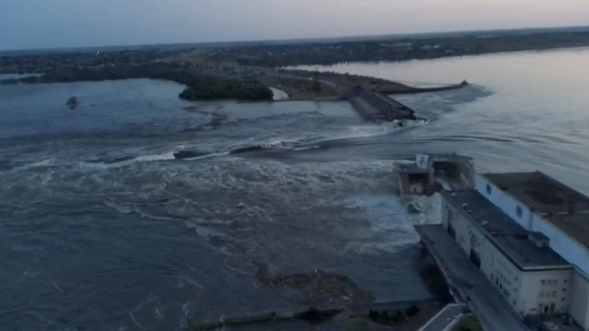 معهد الزلازل النروجي: رصد انفجار تزامن مع الدمار في السد الأوكراني