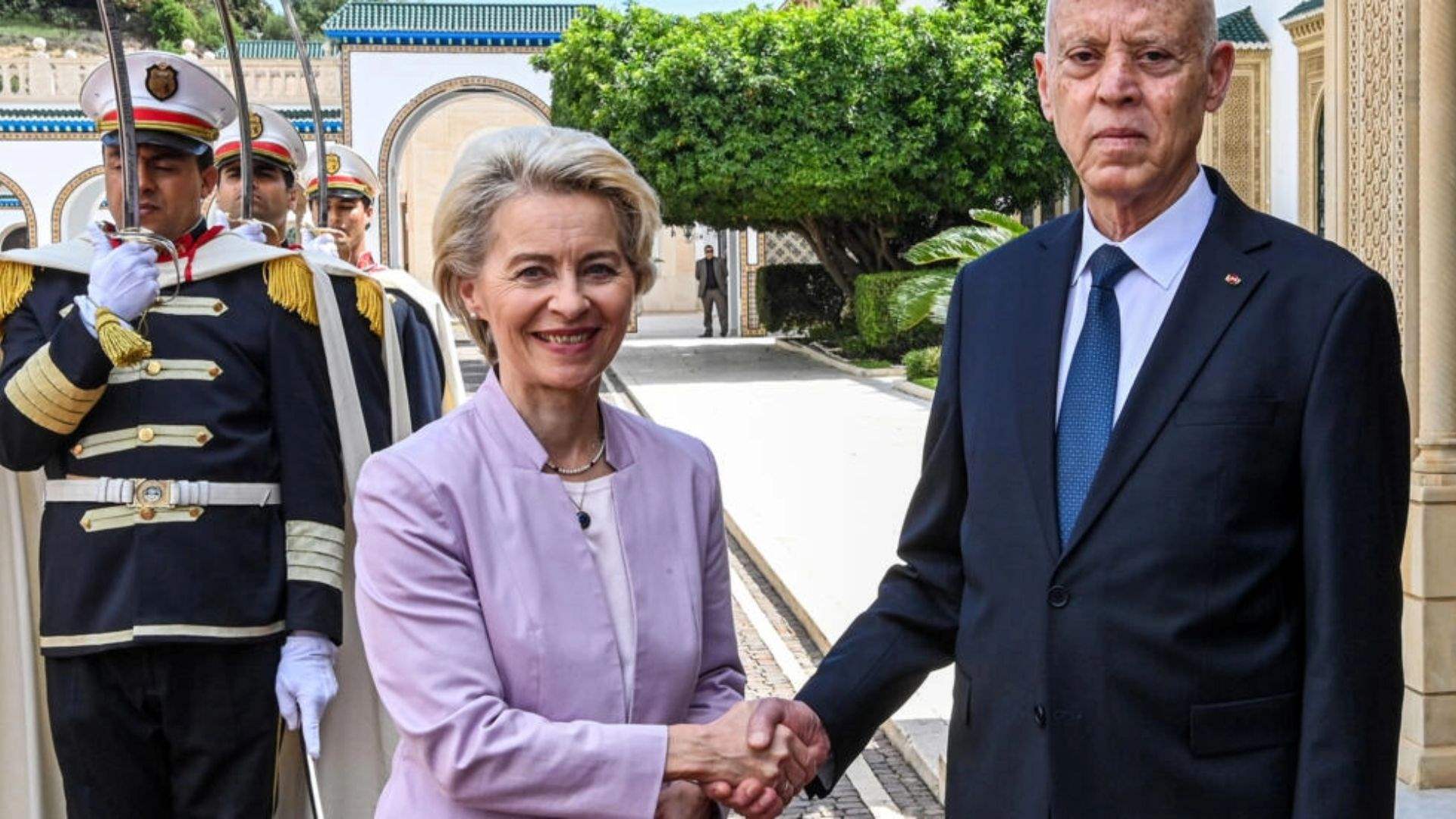 EU considers aid to Tunisia to boost economy, reduce migrant flows