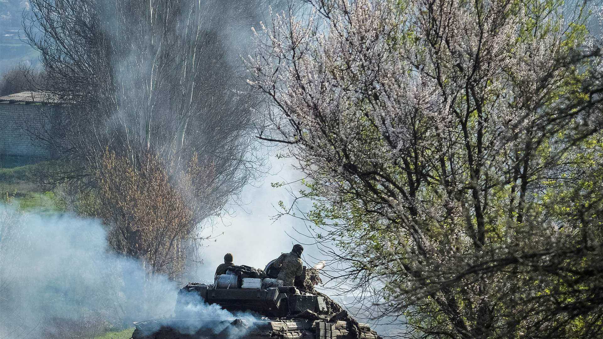 Russia says beat back Ukraine near villages claimed by Kyiv