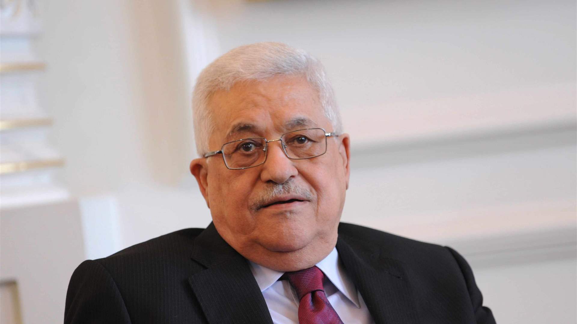 الرئيس الفلسطيني يصل إلى بكين في زيارة تستمر أربعة أيام