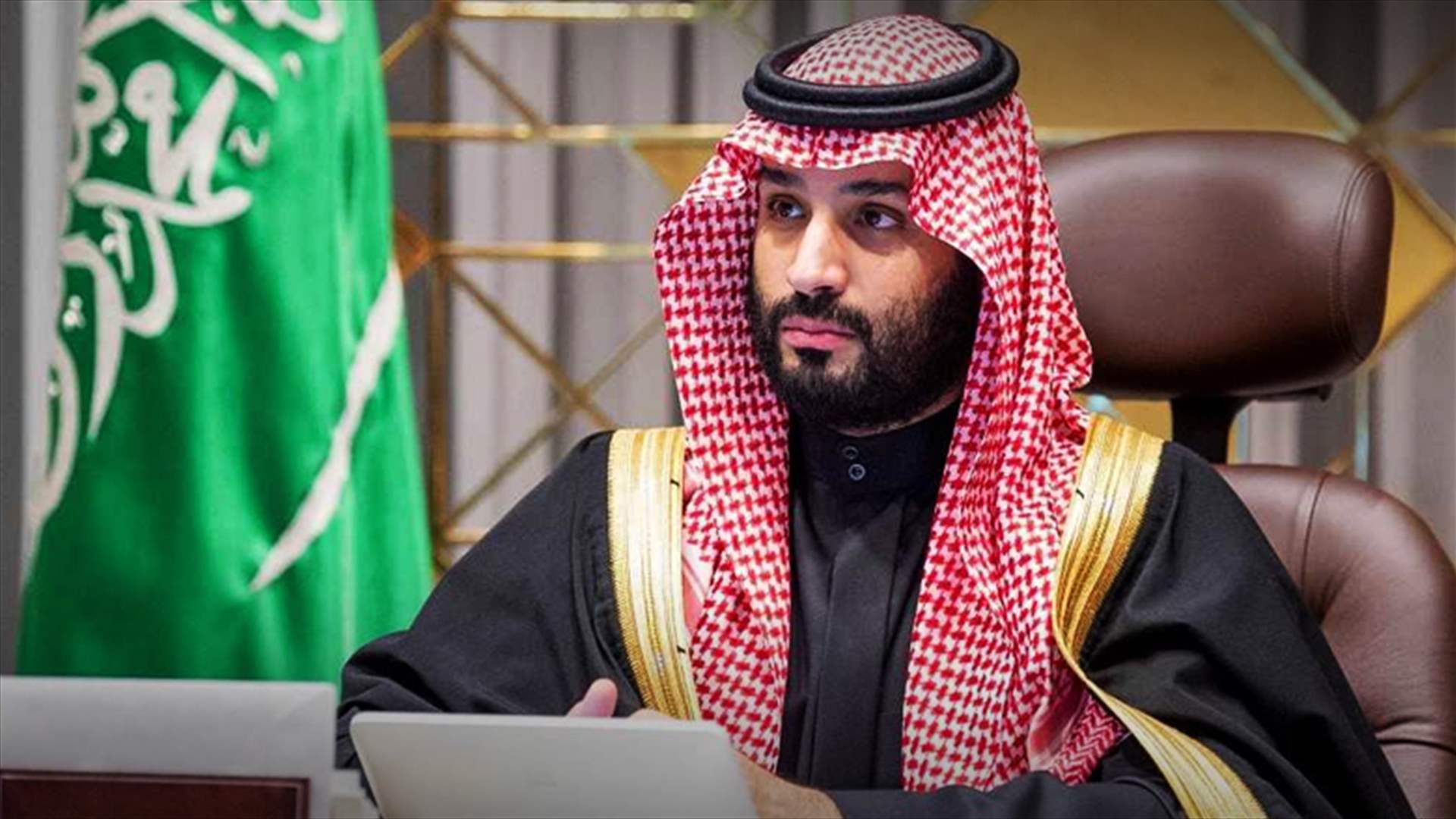 ولي العهد السعودي غادر الى فرنسا في زيارة رسمية
