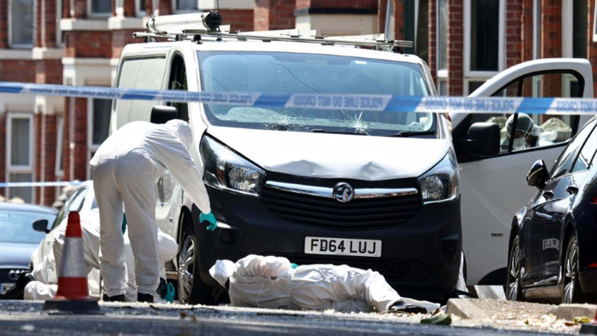 UK govt calls for restraint over Nottingham attacks