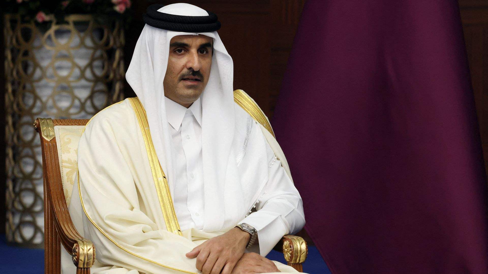 Qatari emir arrives in Baghdad for talks with Iraqi PM