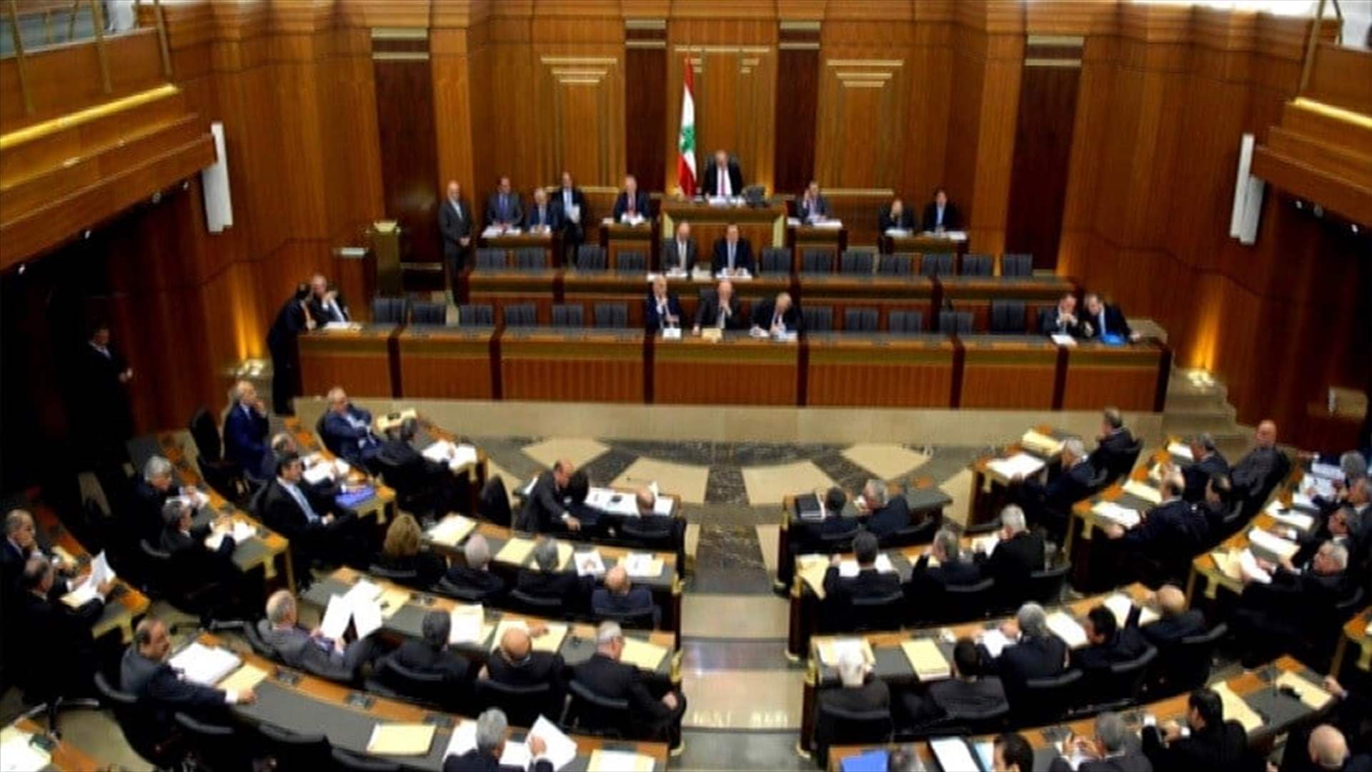 نواب التغيير وبعض المستقلين بصدد اعادة تقييم مواقفهم (اللواء)
