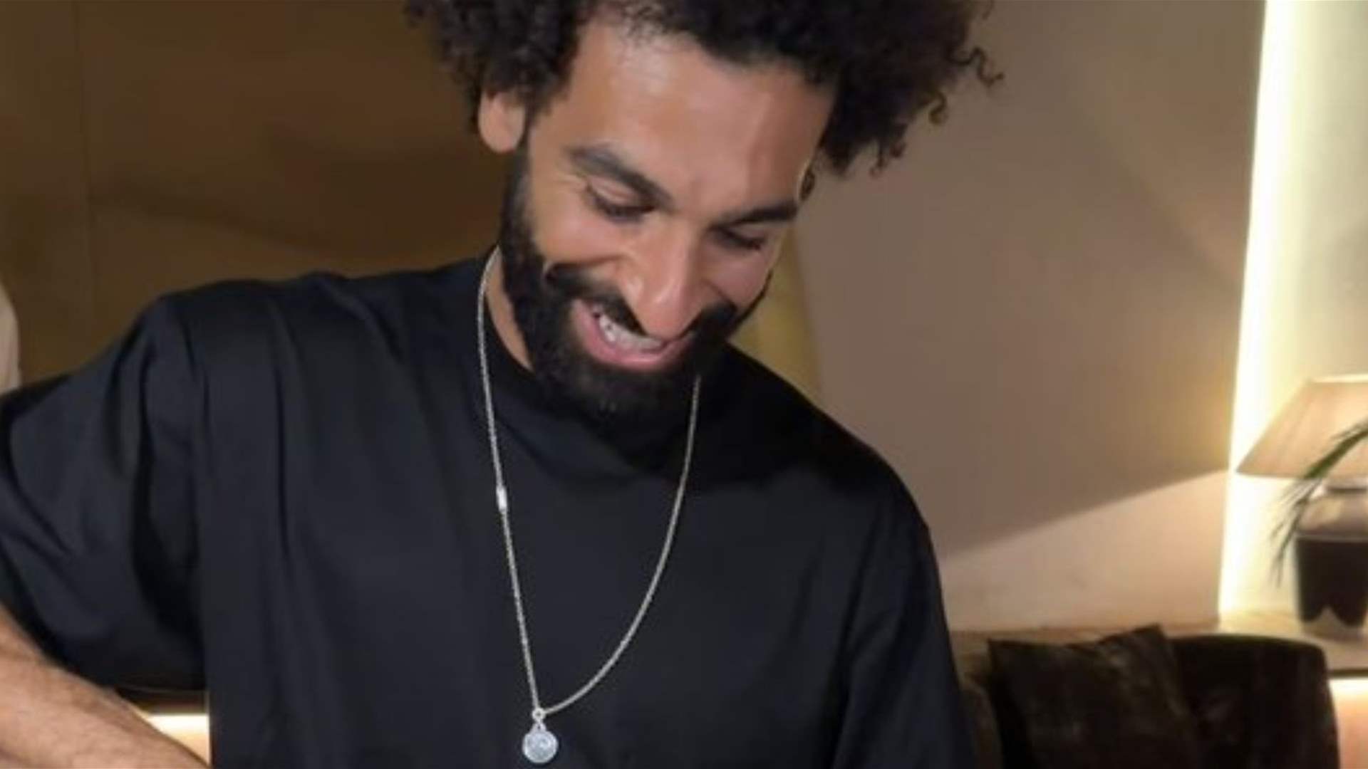 كيف احتفل محمد صلاح بعيده الـ31؟