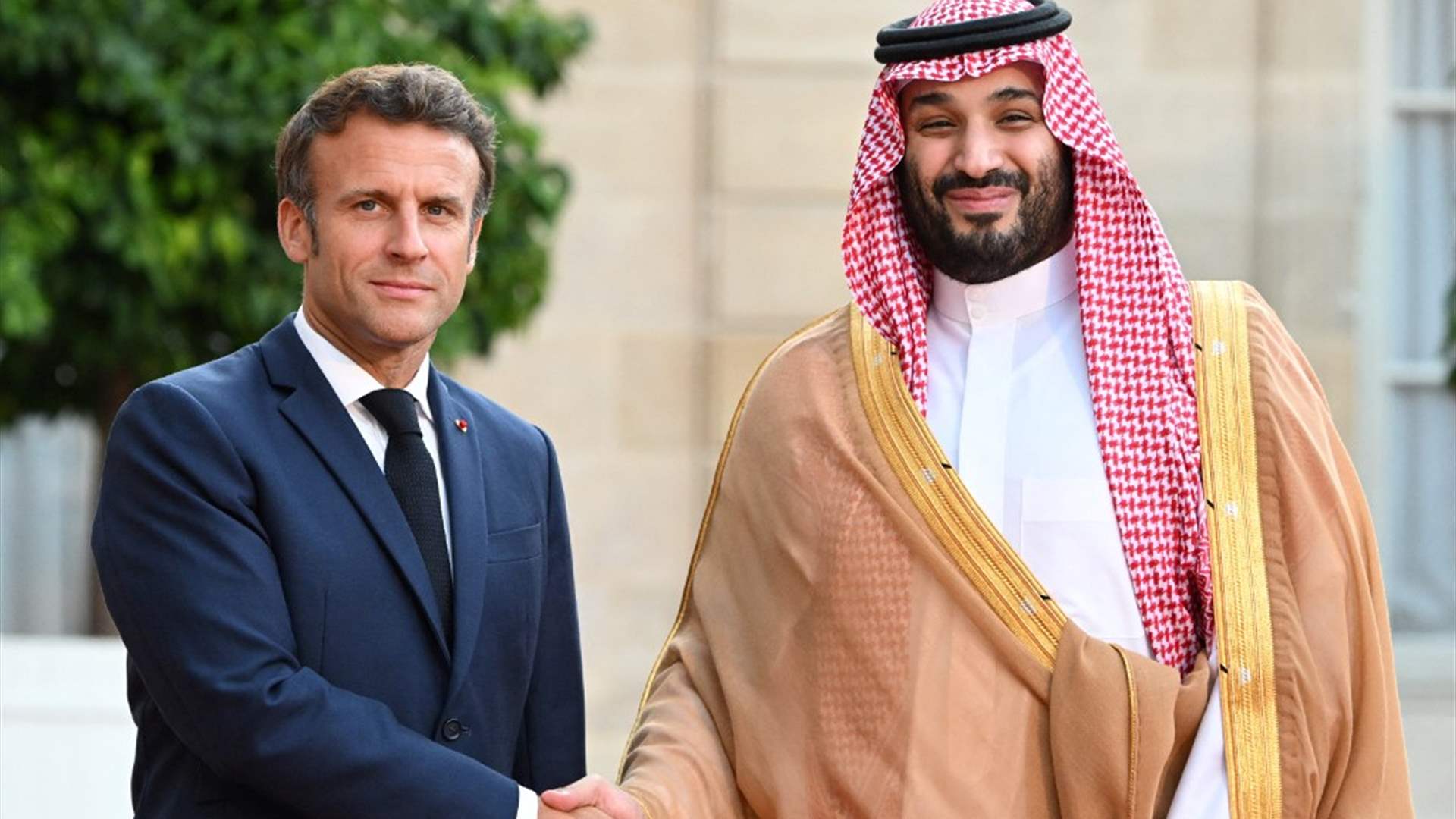 Macron seeks to sway Saudi's MBS on Ukraine in Paris talks
