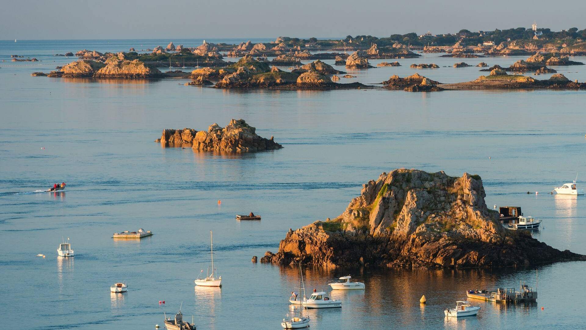Trendy French Island limits visitors to fight 'over tourism'
