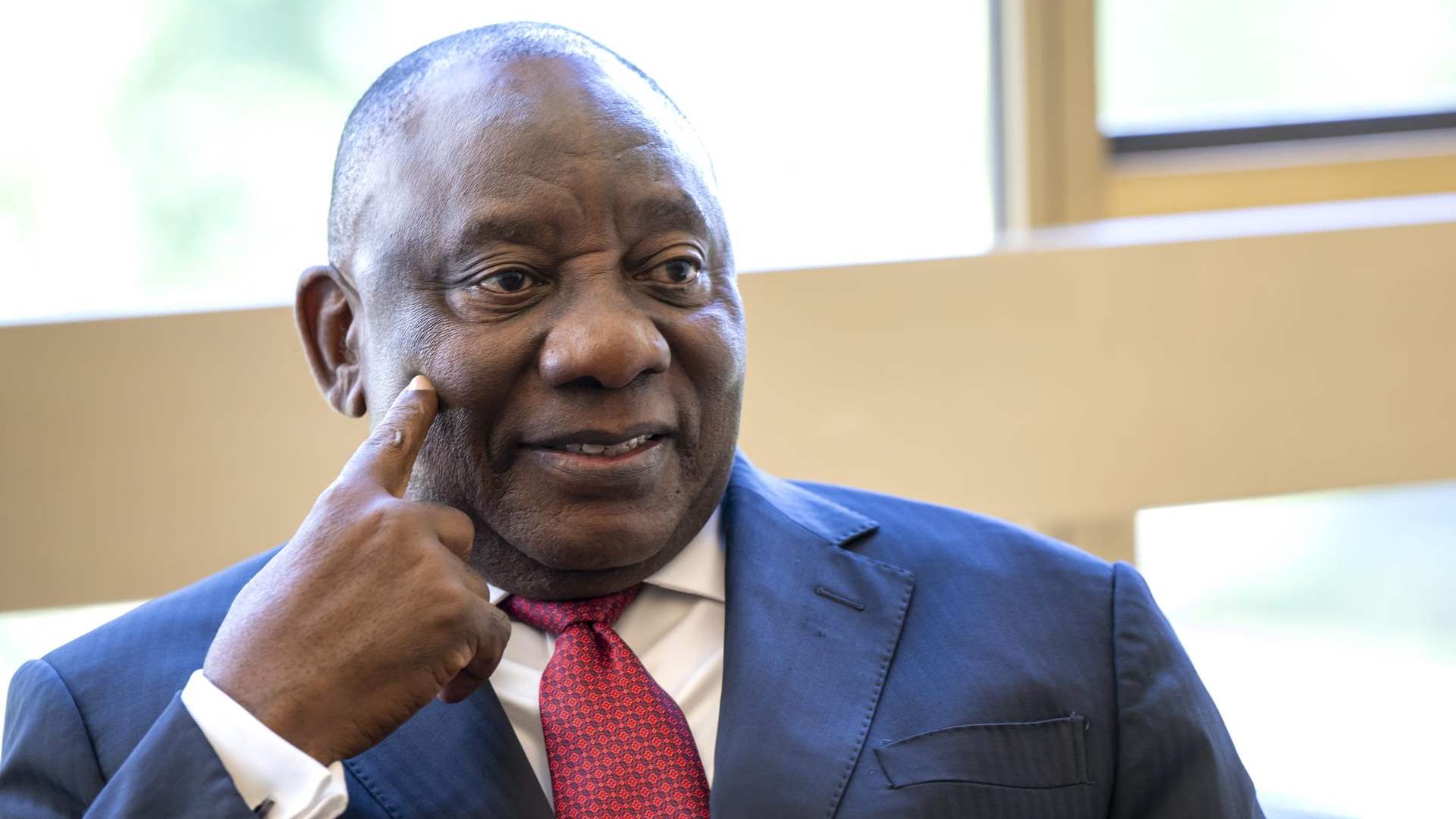 In Kyiv, South Africa president urges Russia and Ukraine to de-escalate