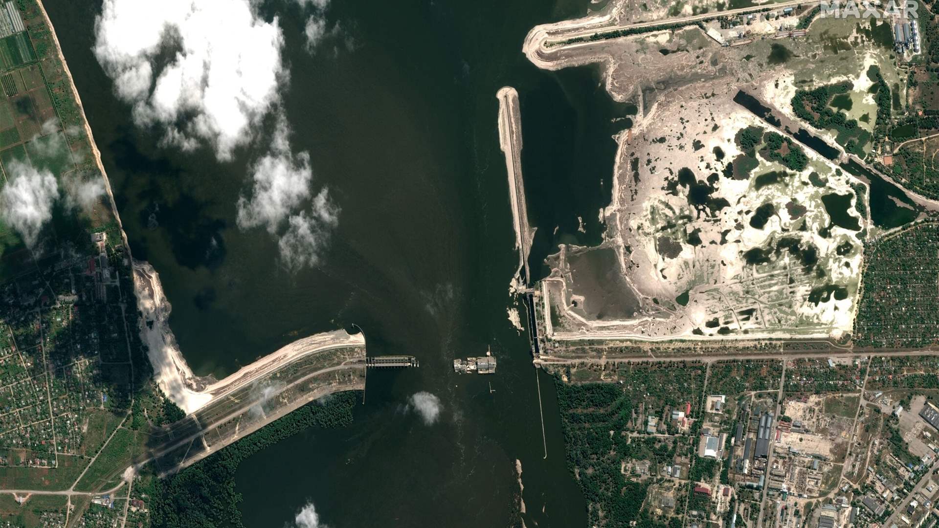 UN says Russia still blocking aid to dam breach victims