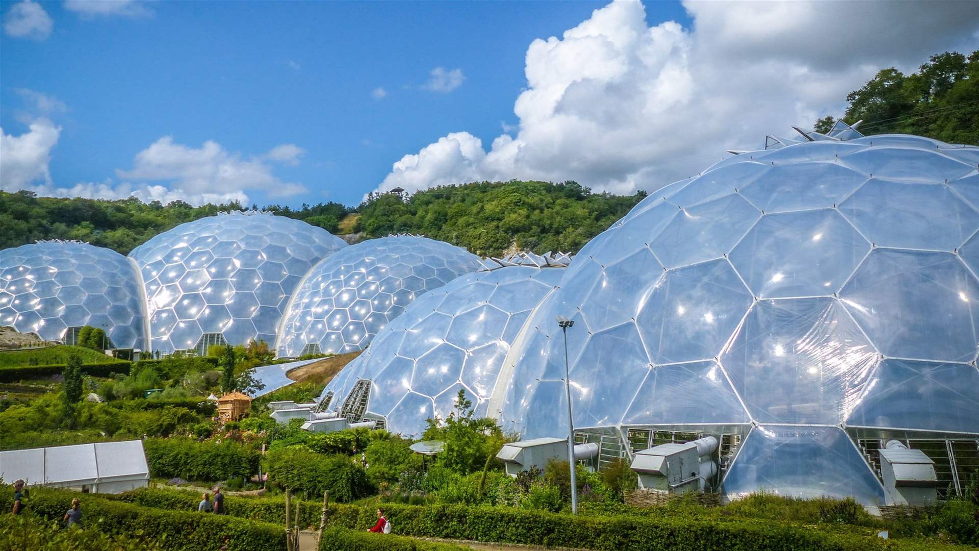 UK opens first deep geothermal plant in decades