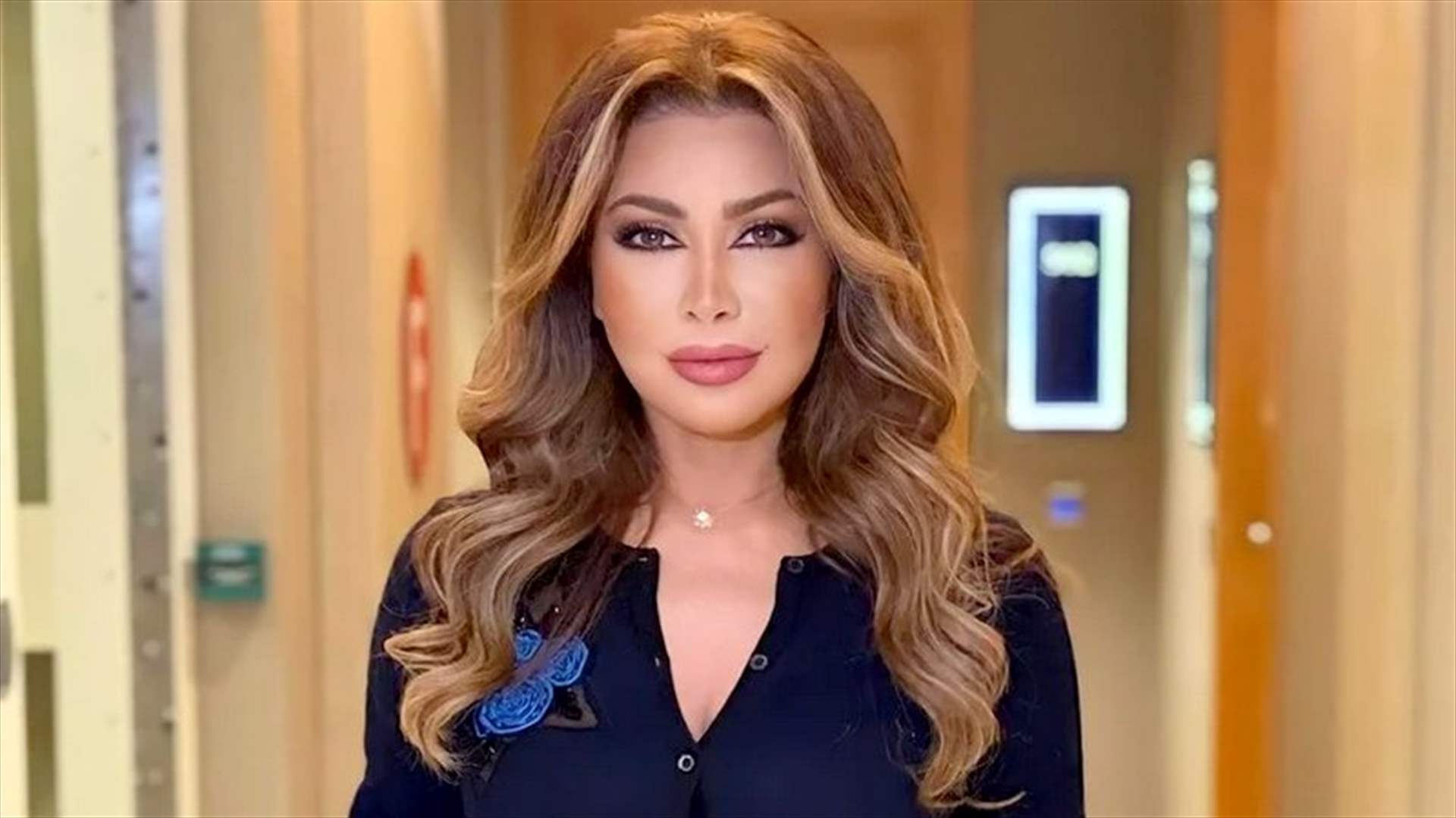 والدة نوال الزغبي حديث المتابعين.. إطلالة شبابيّة لـ "أحلى أمّ بالدني" (صورة)