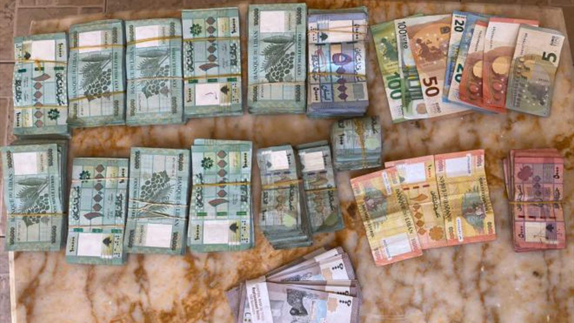 أقدما على العديد من عمليات السرقة إحداها طالت خزنة من داخل شركة في جبيل وقعا في قبضة شعبة المعلومات