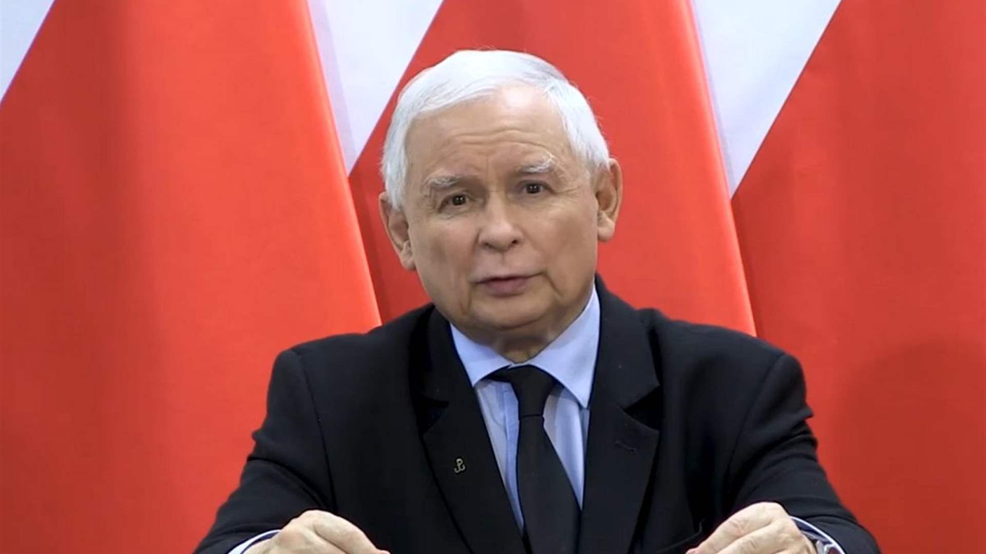 Polish ruling party leader returns to government