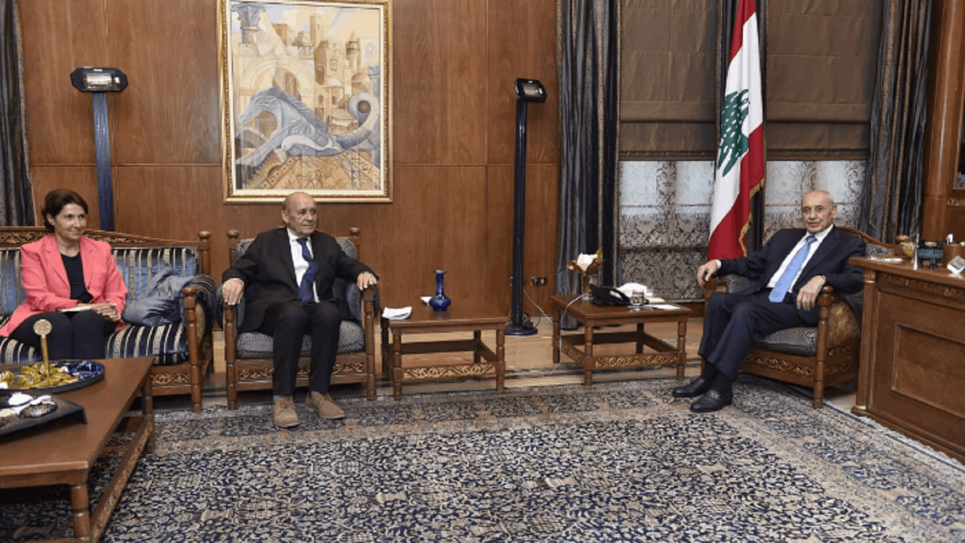 بري استقبل لودريان: اللقاء كان صريحا وجيدا