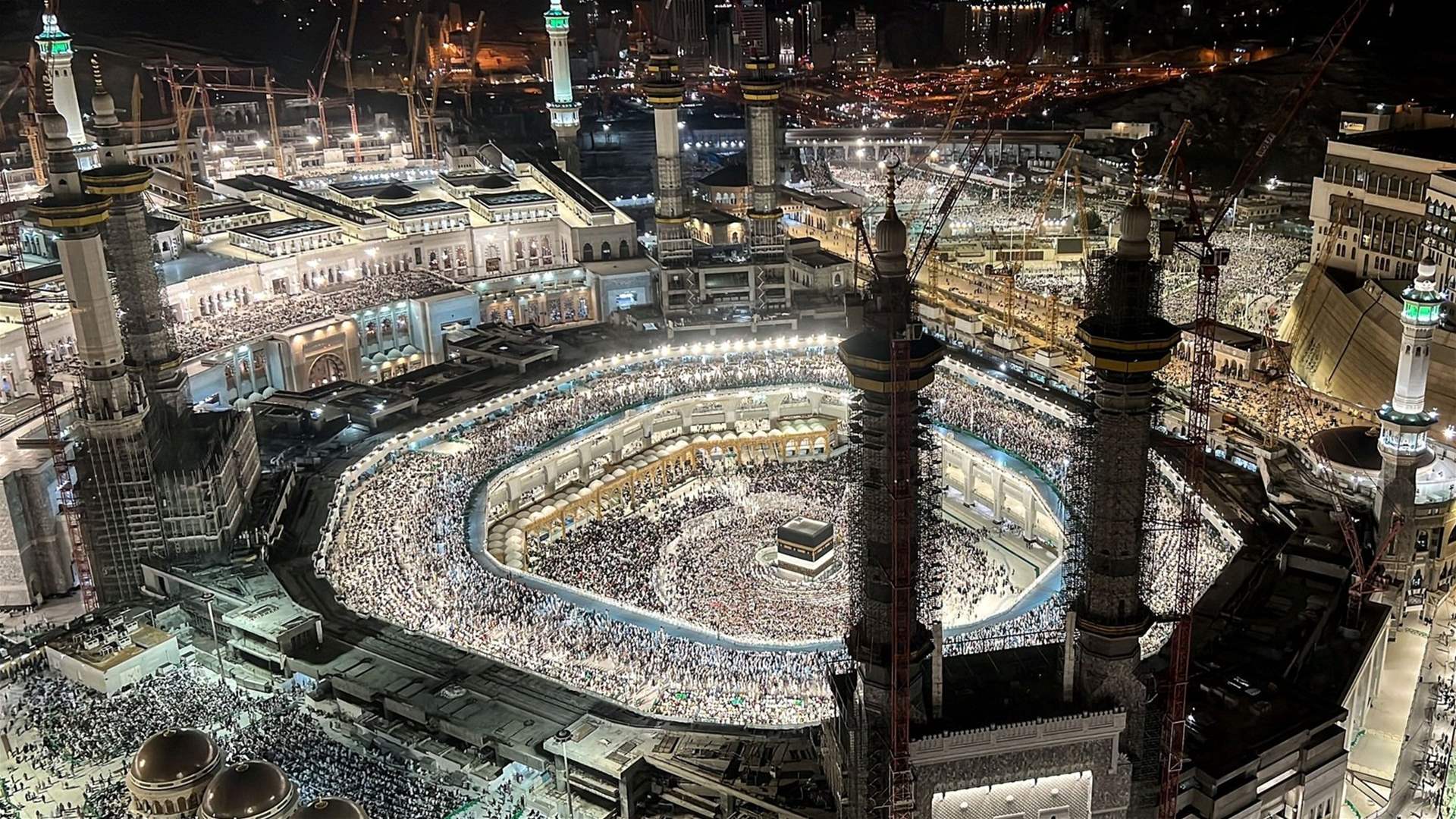 Millions head to Mecca for huge hajj in Saudi heat