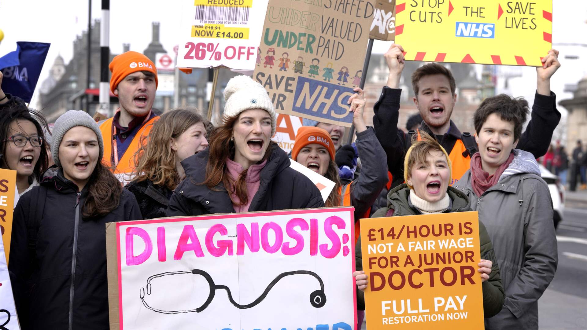 Hospital doctors in England to stage five-day strike