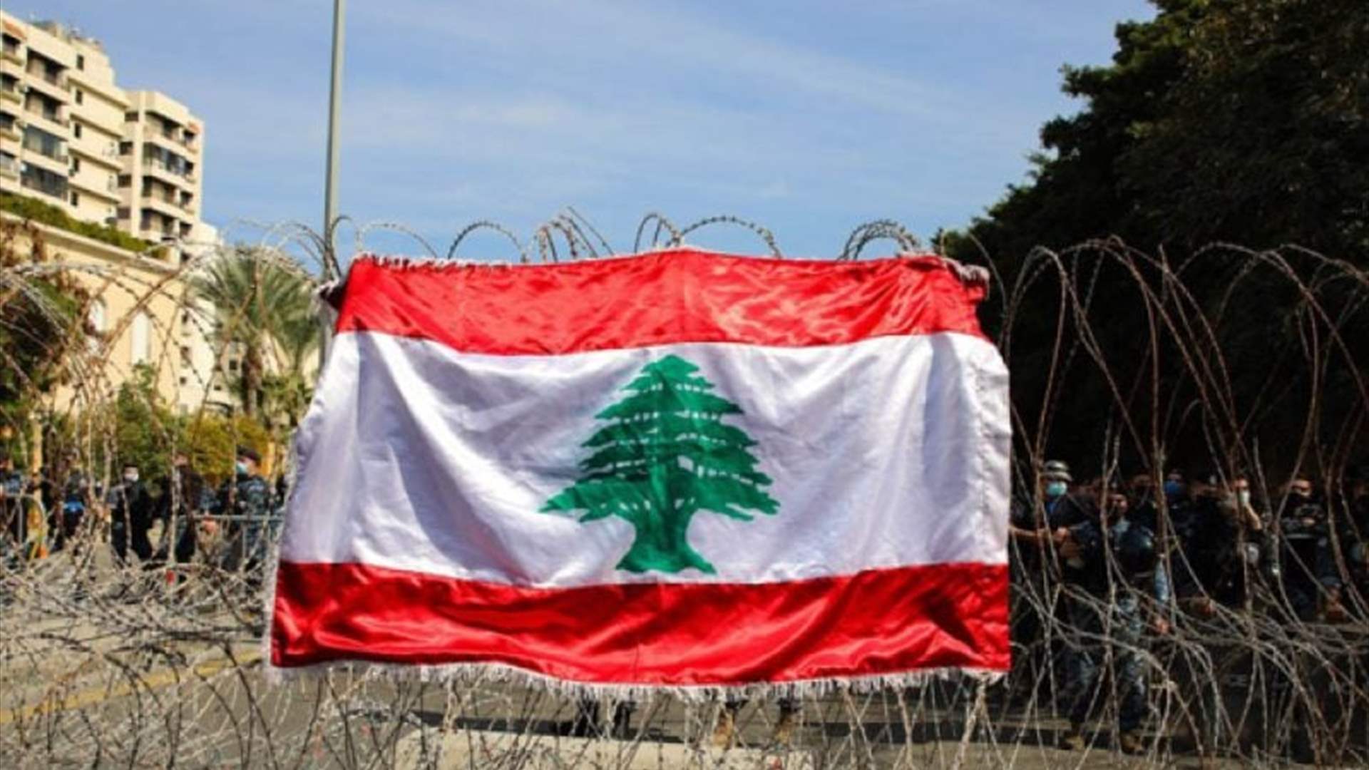الواقع السياسي في لبنان "مقبرة جماعية للفرص والمبادرات" (الجمهورية)