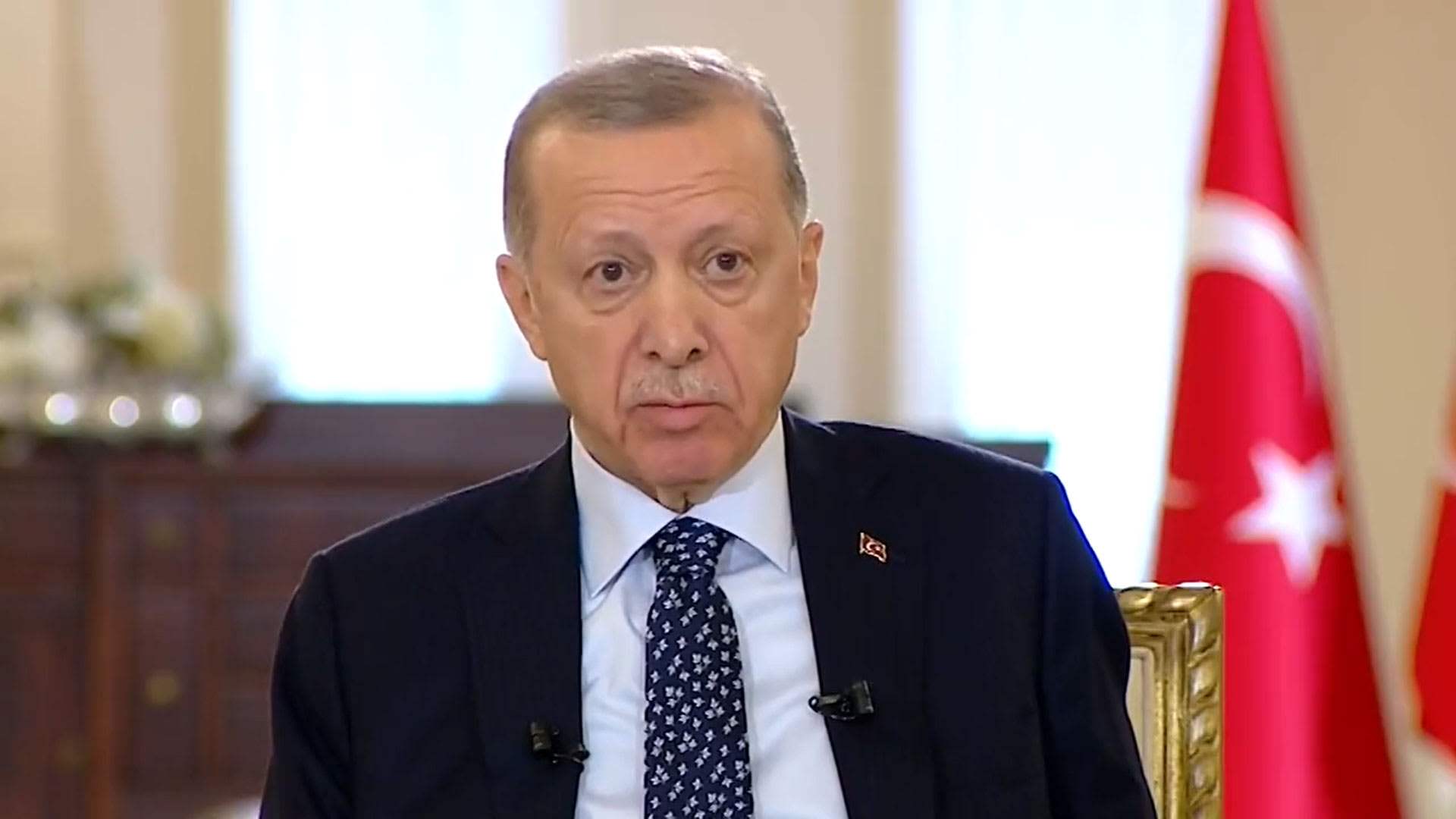 إردوغان يعرض المساعدة لإيجاد "حل سلمي" في روسيا