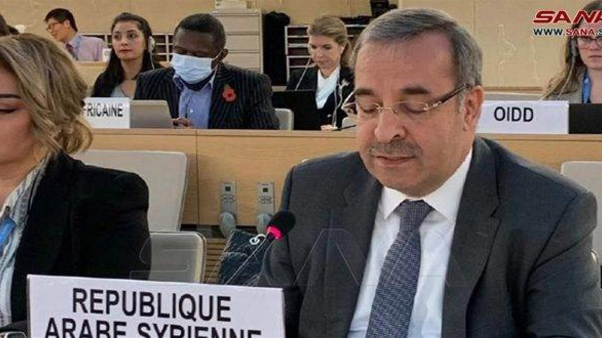 بعد 11 عاما... سفير سوريا يقدم أوراق اعتماده للأمين العام لجامعة الدول العربية مندوبا لسوريا