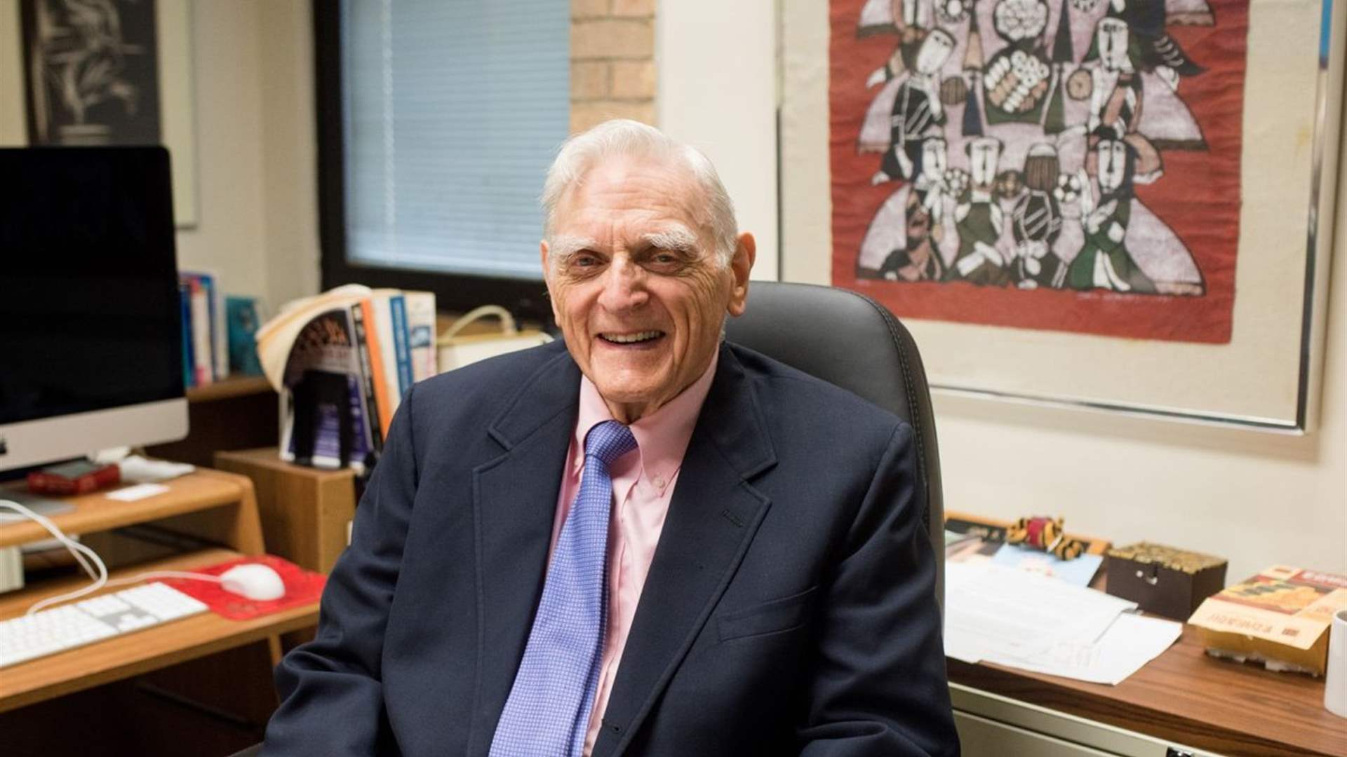 Nobel-winning lithium battery inventor John Goodenough dies at 100