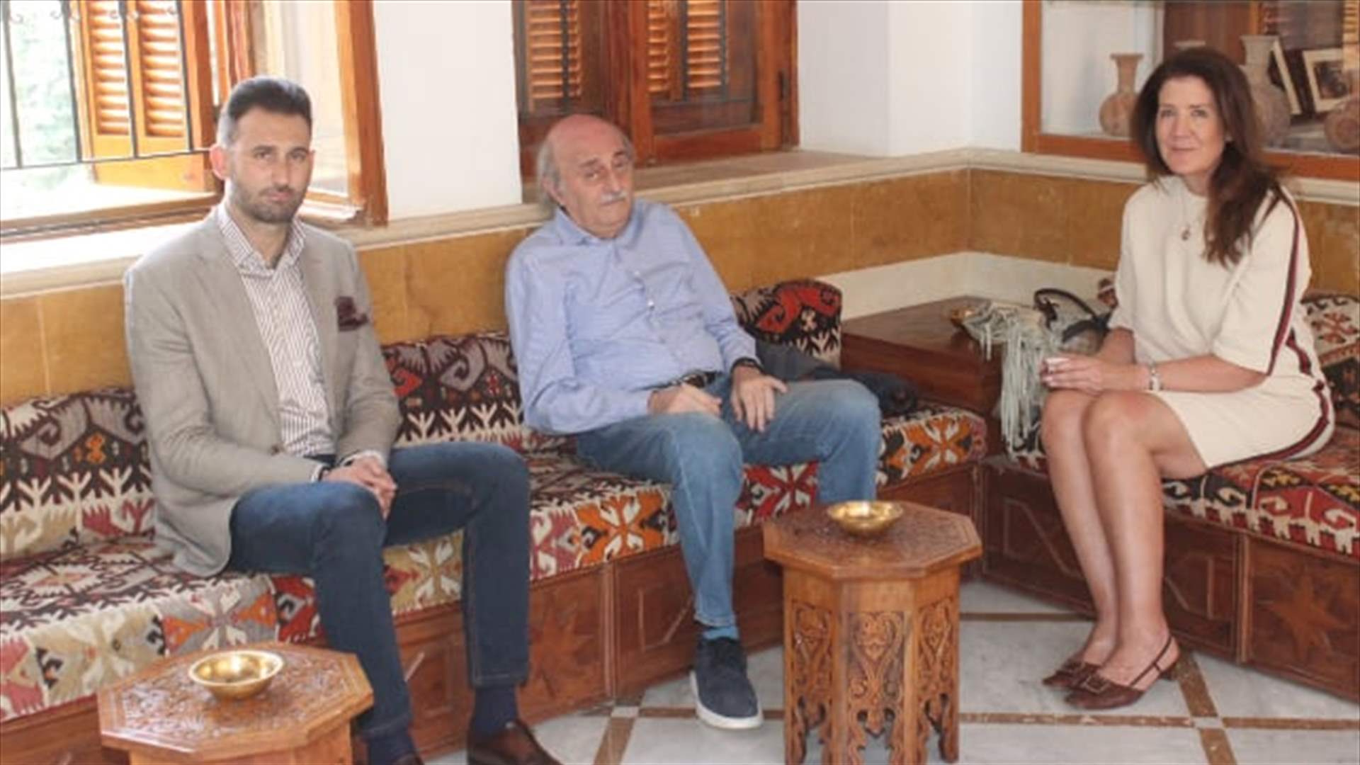 شيا زارت تيمور جنبلاط مهنئة بانتخابه رئيساً للحزب التقدمي الاشتراكي وبحثا في المستجدات