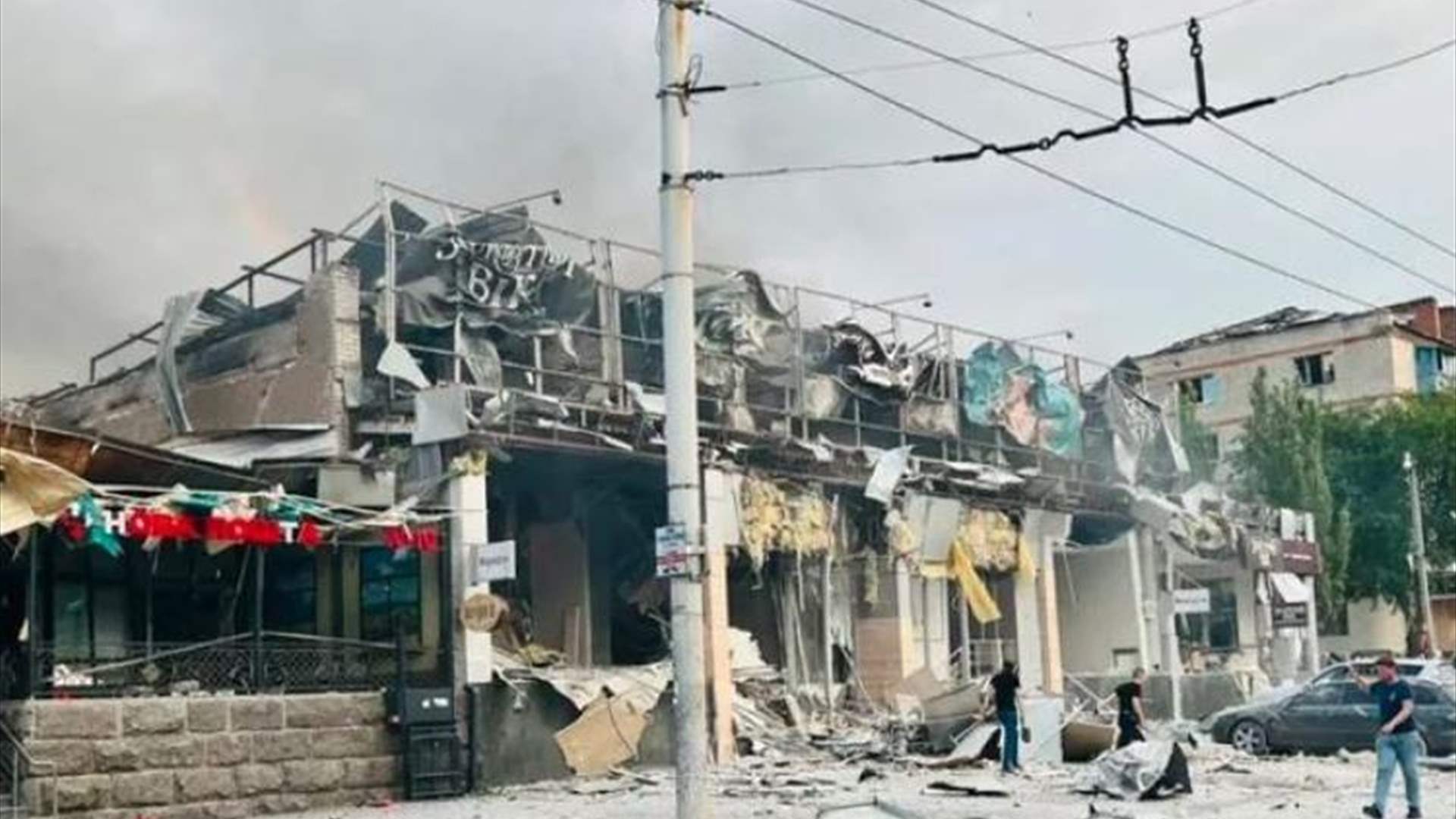 ارتفاع حصيلة الضحايا جراء قصف مطعم في أوكرانيا إلى 8 قتلى و56 جريحا