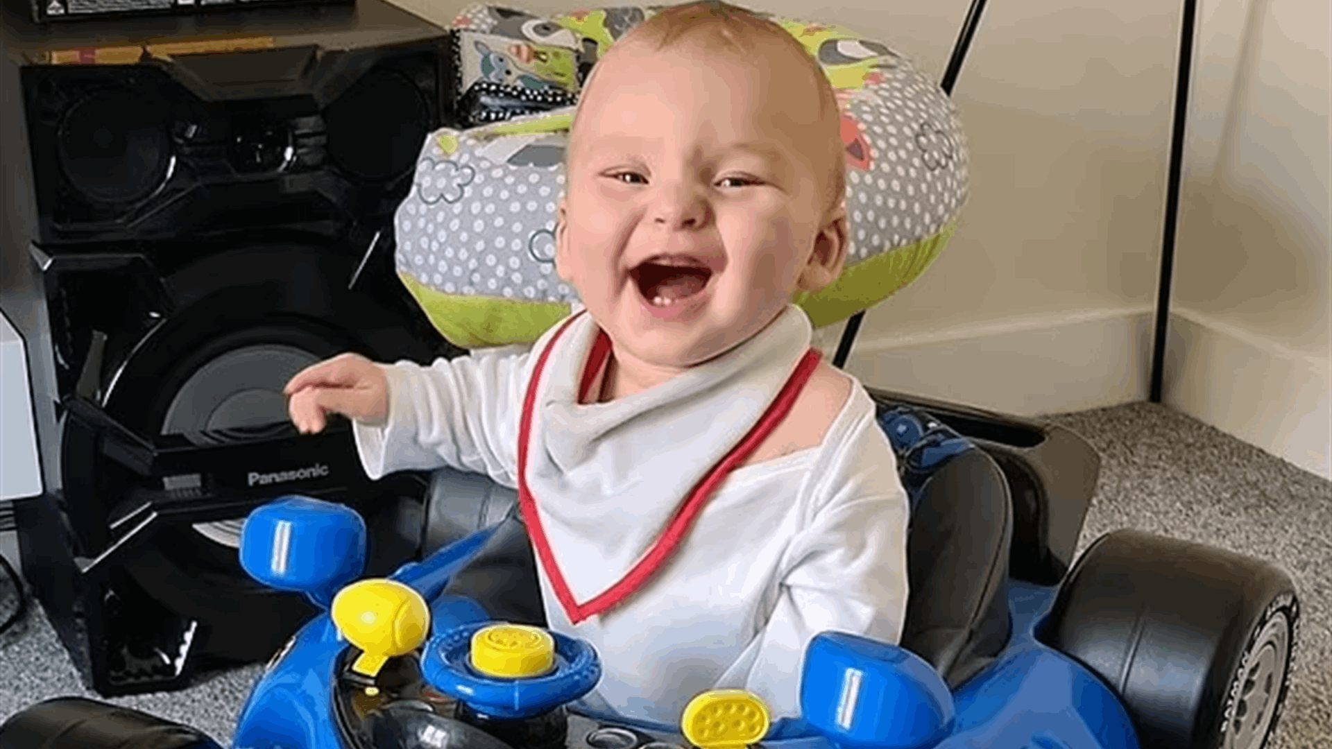 إصابات وكسور وكدمات... إبن الـ10 أشهر قُتل على يد والدته وزوجها؟!