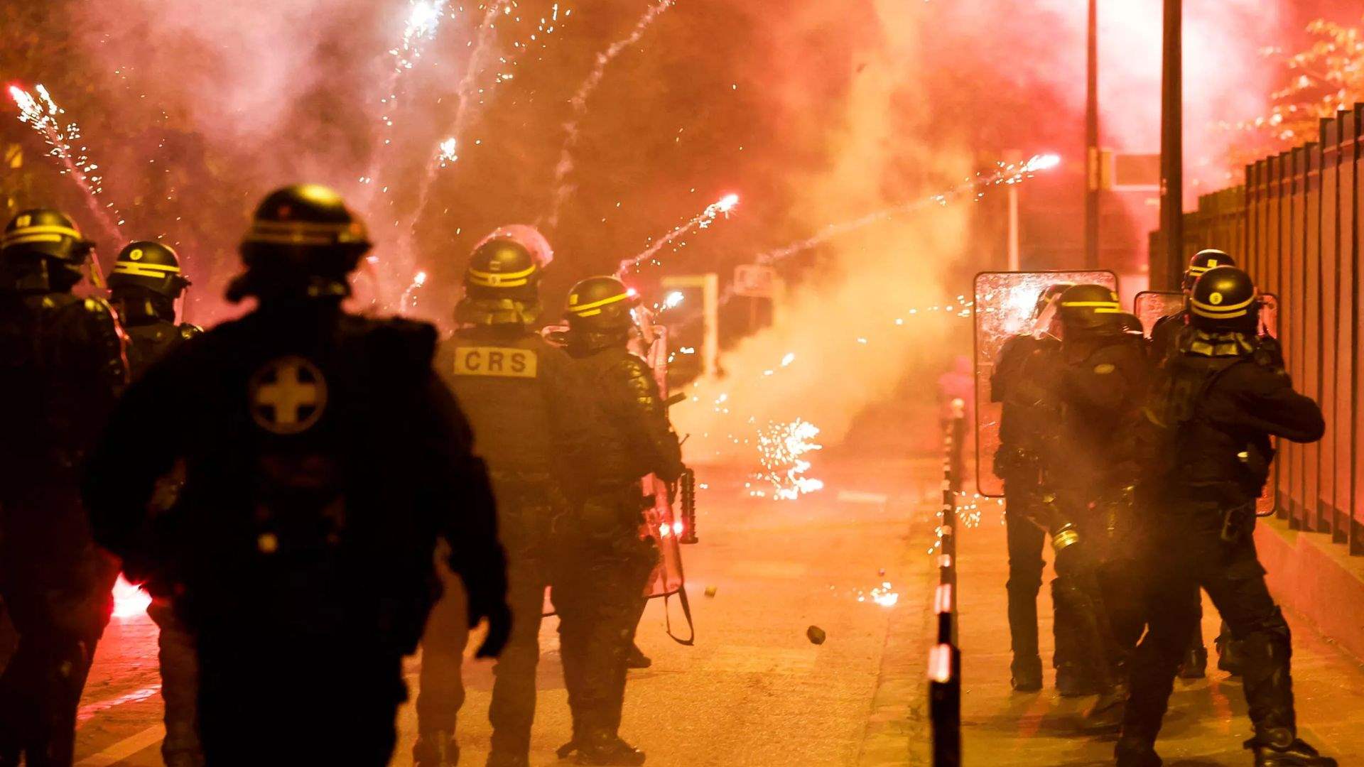 France arrests 667 people in night of 'rare violence': interior minister