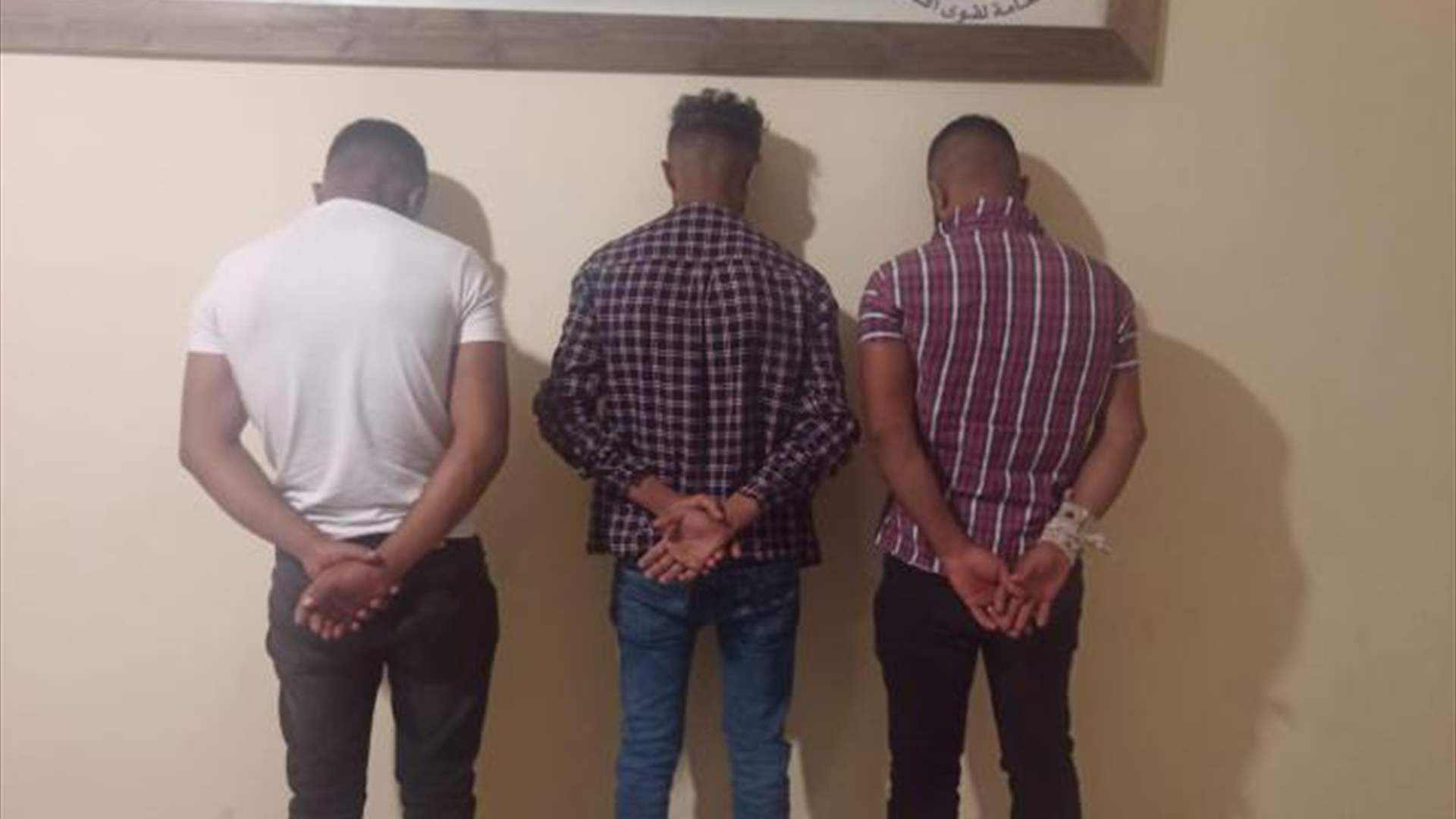 تسبّبوا بإيذاء مواطنٍ جرّاء إشكال في أحد منتزهات الوزّاني... واختبأوا داخل أحد مخيمات النازحين