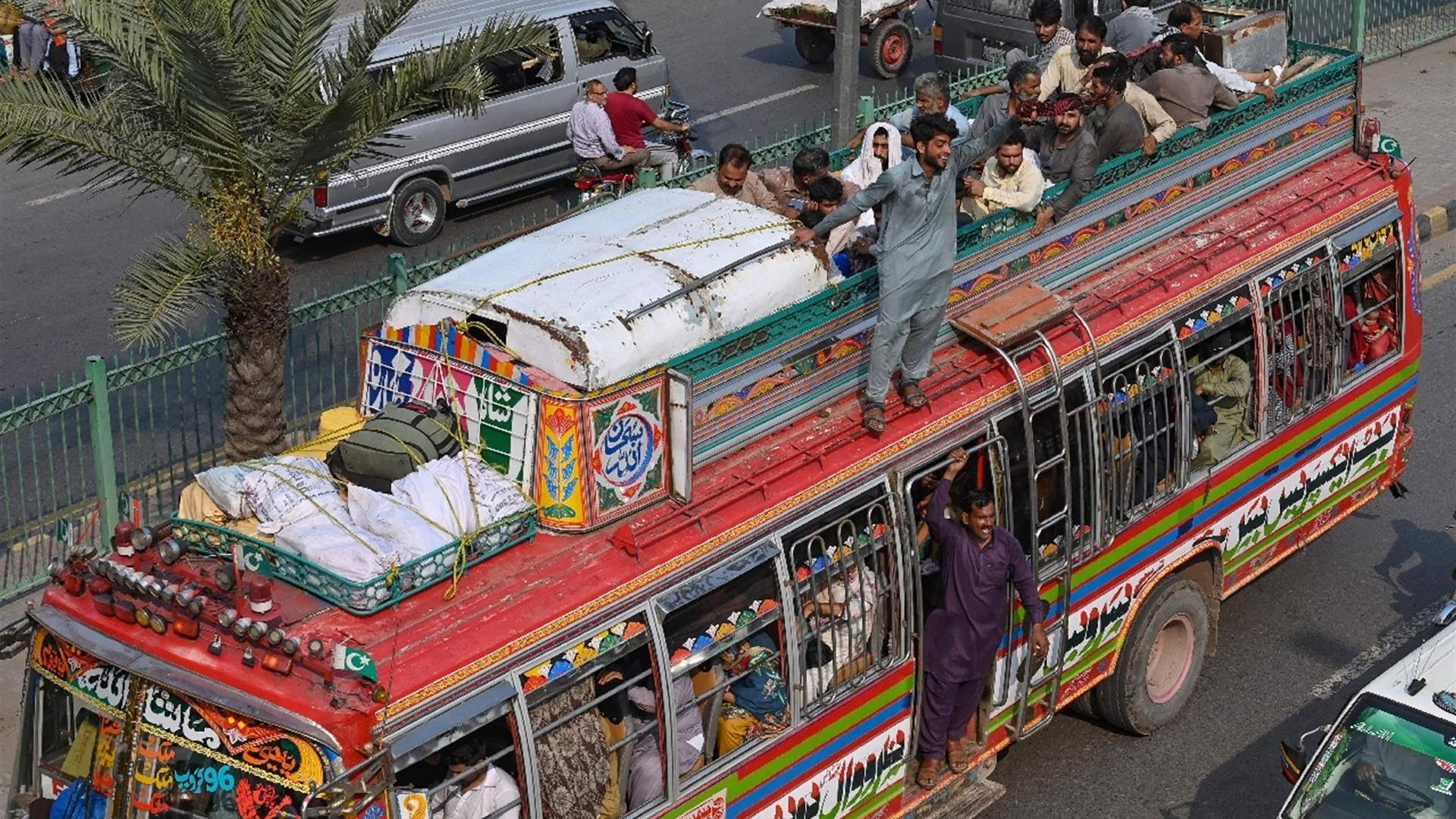 Pakistan inflation eases for first time in seven months