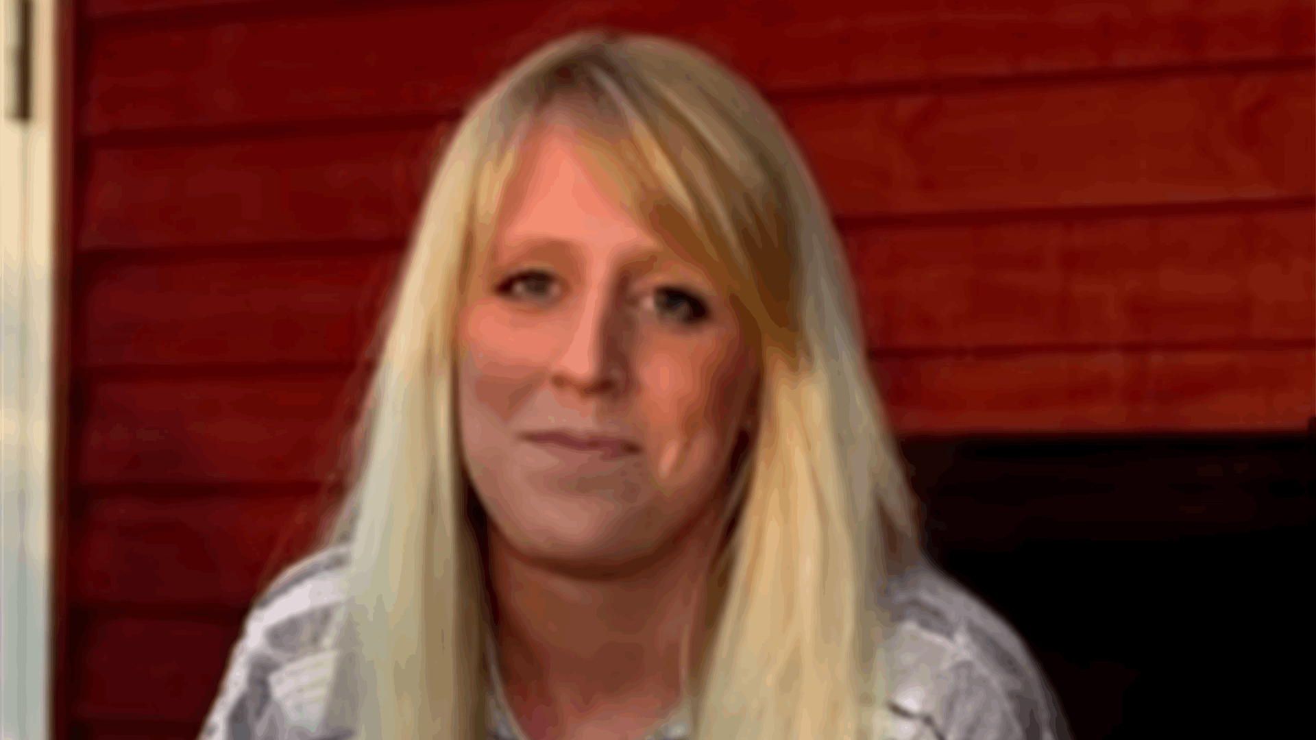 أنفقت أكثر من 100 ألف دولار لتصبح دمية بشرية... التحول صادم! (صورة)