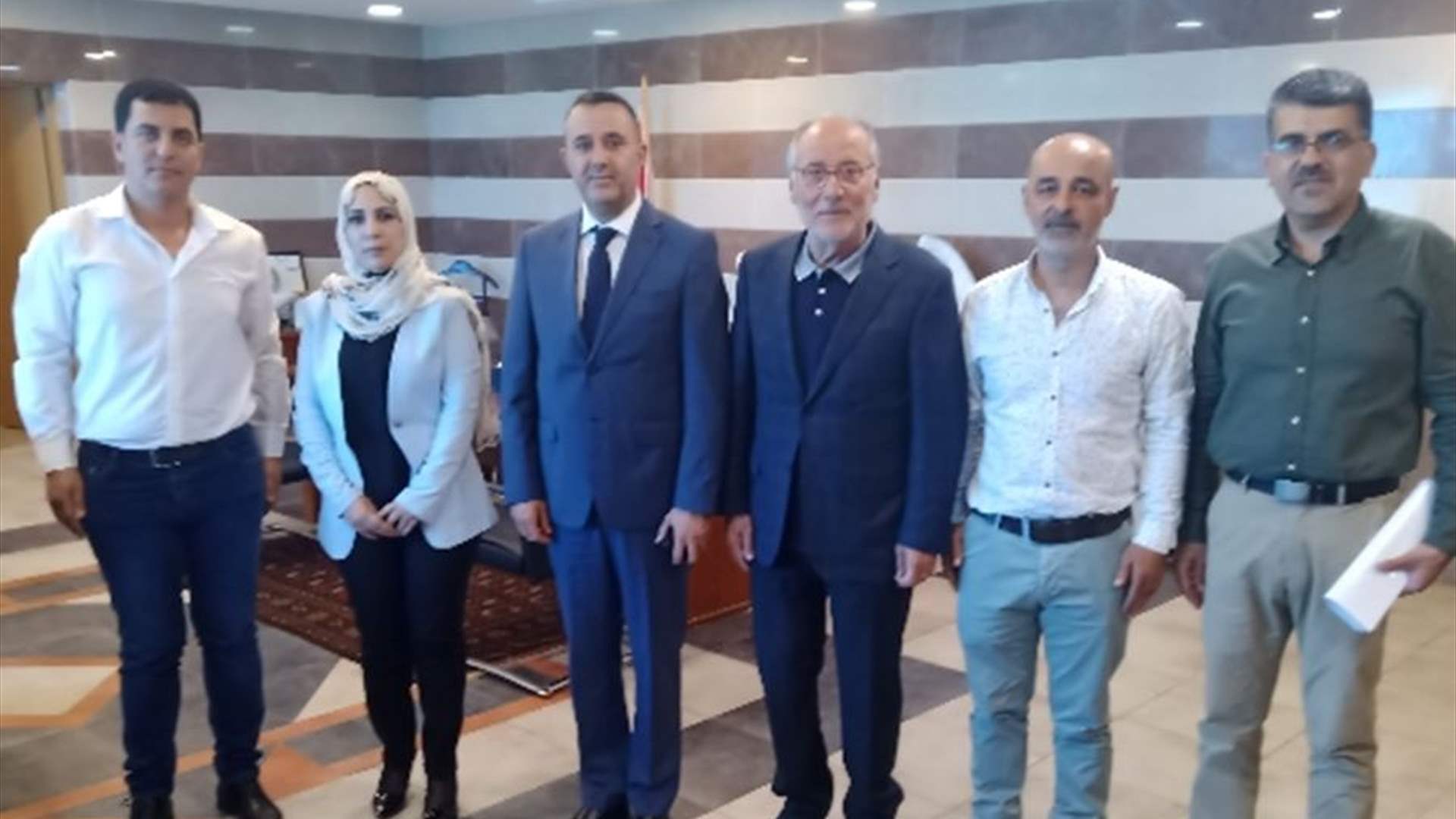 الحلبي اطلع من بيضون على مبادراته وأيد اقتراح دعم مديري المدارس ووعد بمتابعة عملية ترميم ثانوية "مارون عبود"