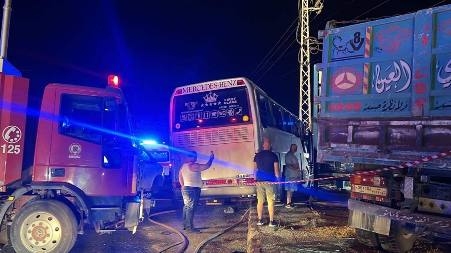 عشرة جرحى في حادث سير مروّع عند مستديرة زحلة..