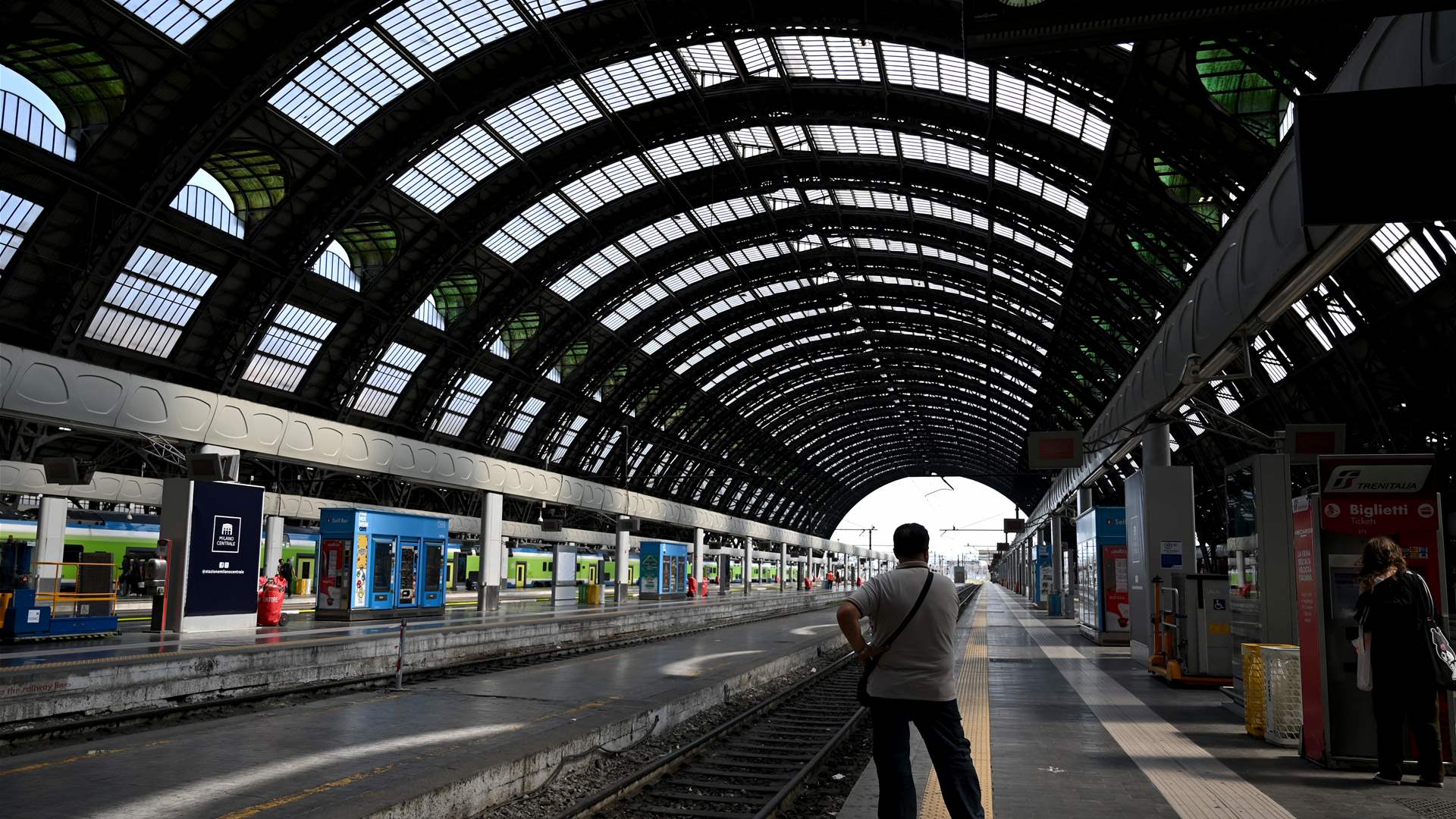 أسبوع "جهنمي" في ايطاليا... البلد مشلول بسبب الاضرابات وإلغاء أكثر من ألف رحلة جوية 